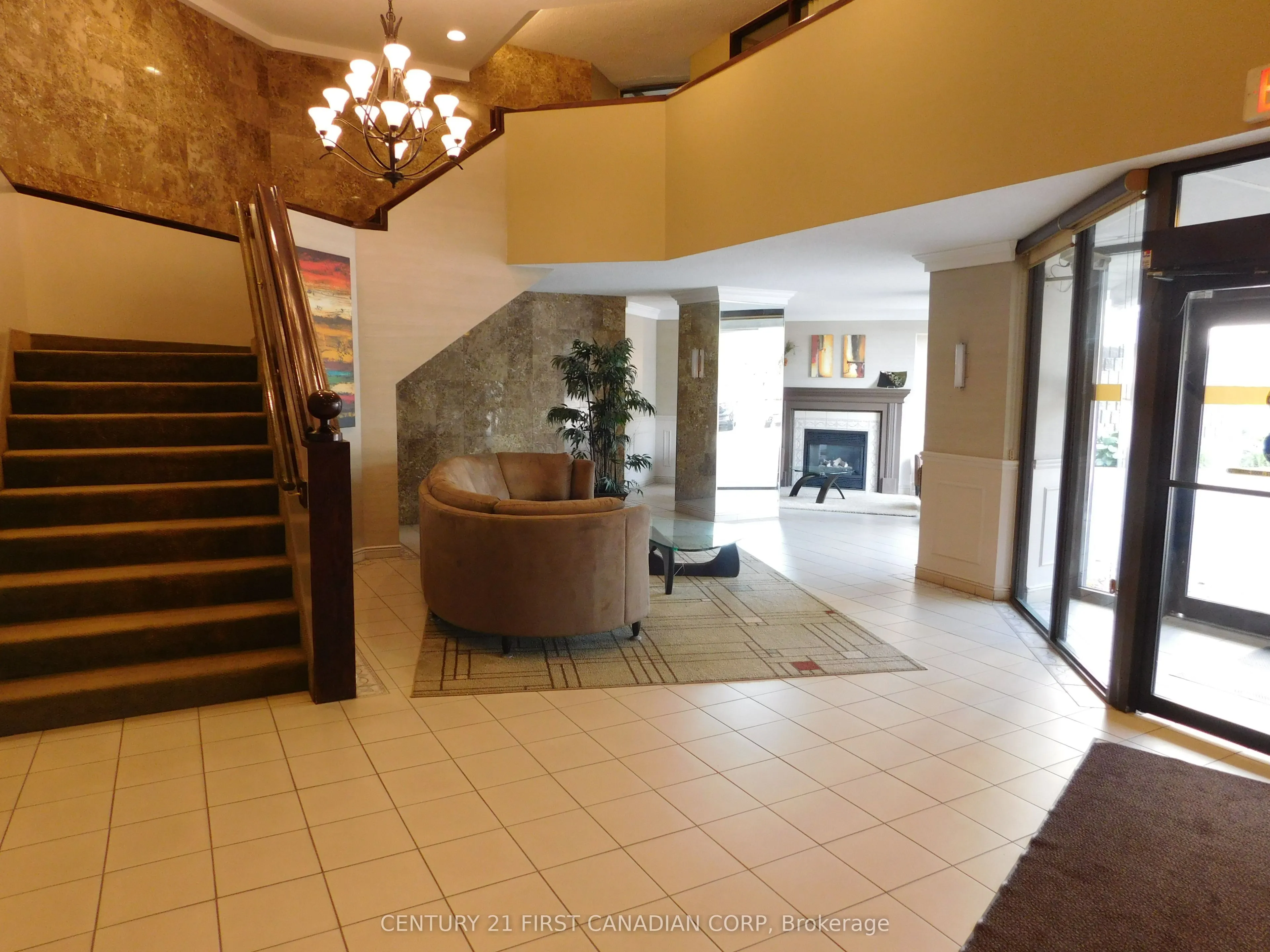 323 COLBORNE Street #2004