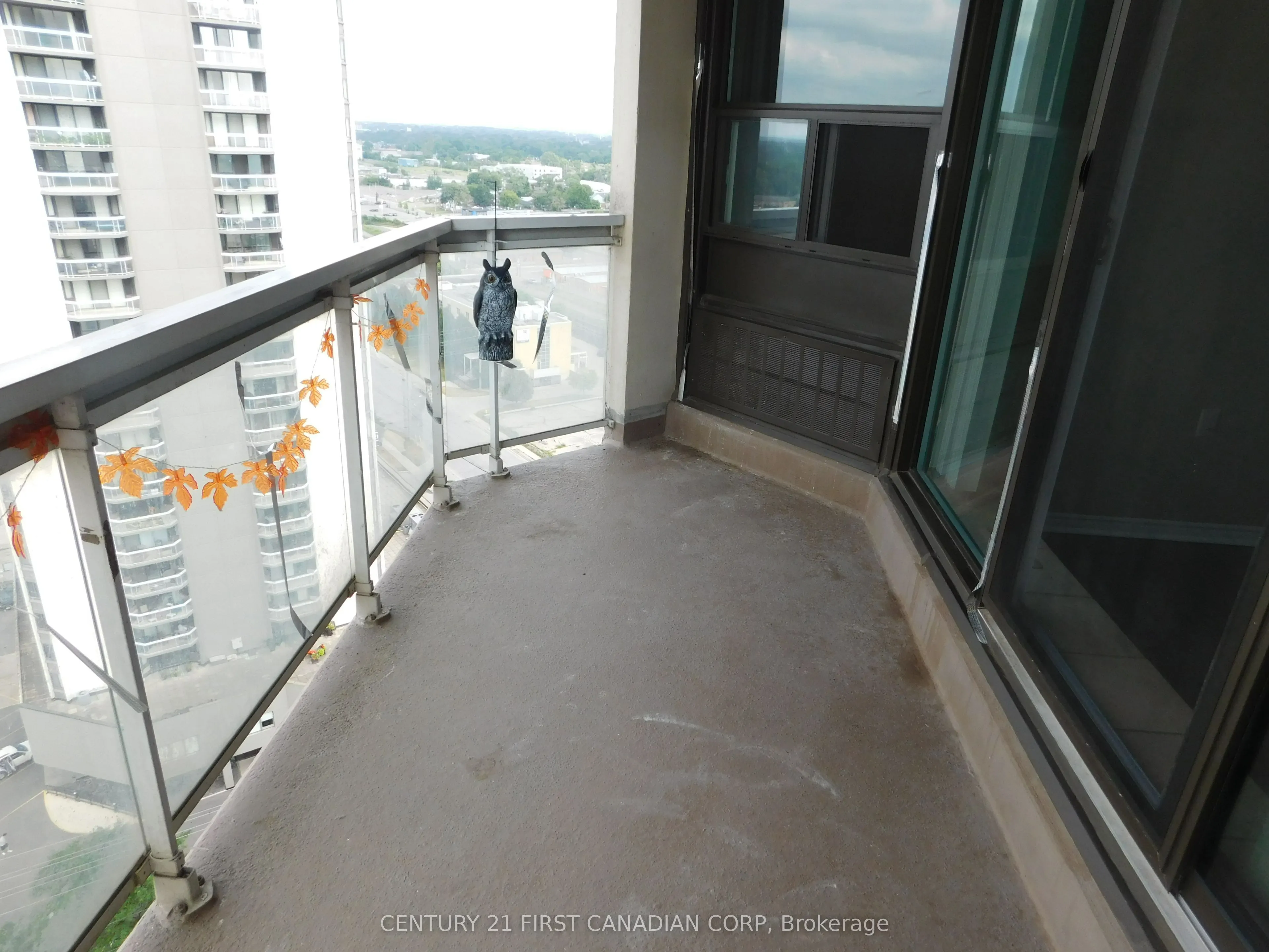 323 COLBORNE Street #2004