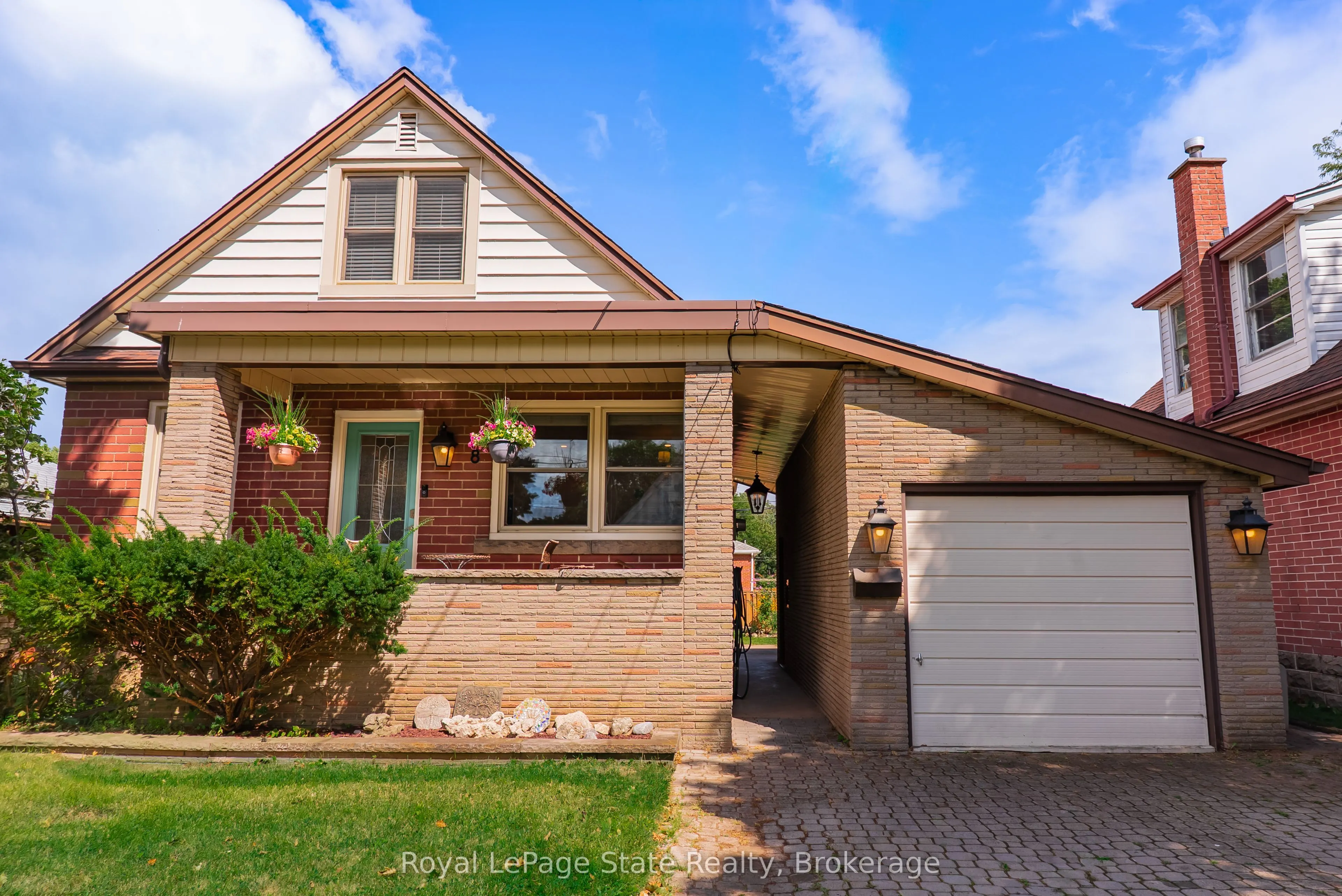 8 Cameron Avenue