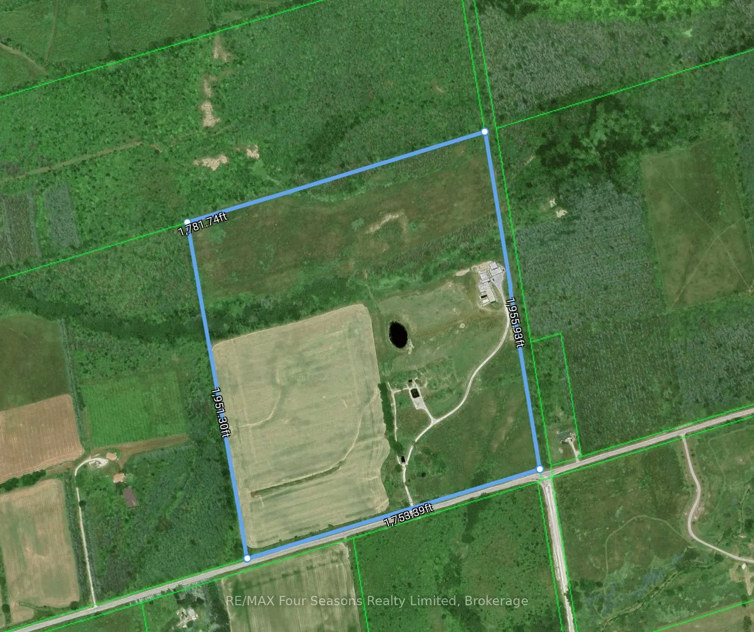 728529 21st Side Road
