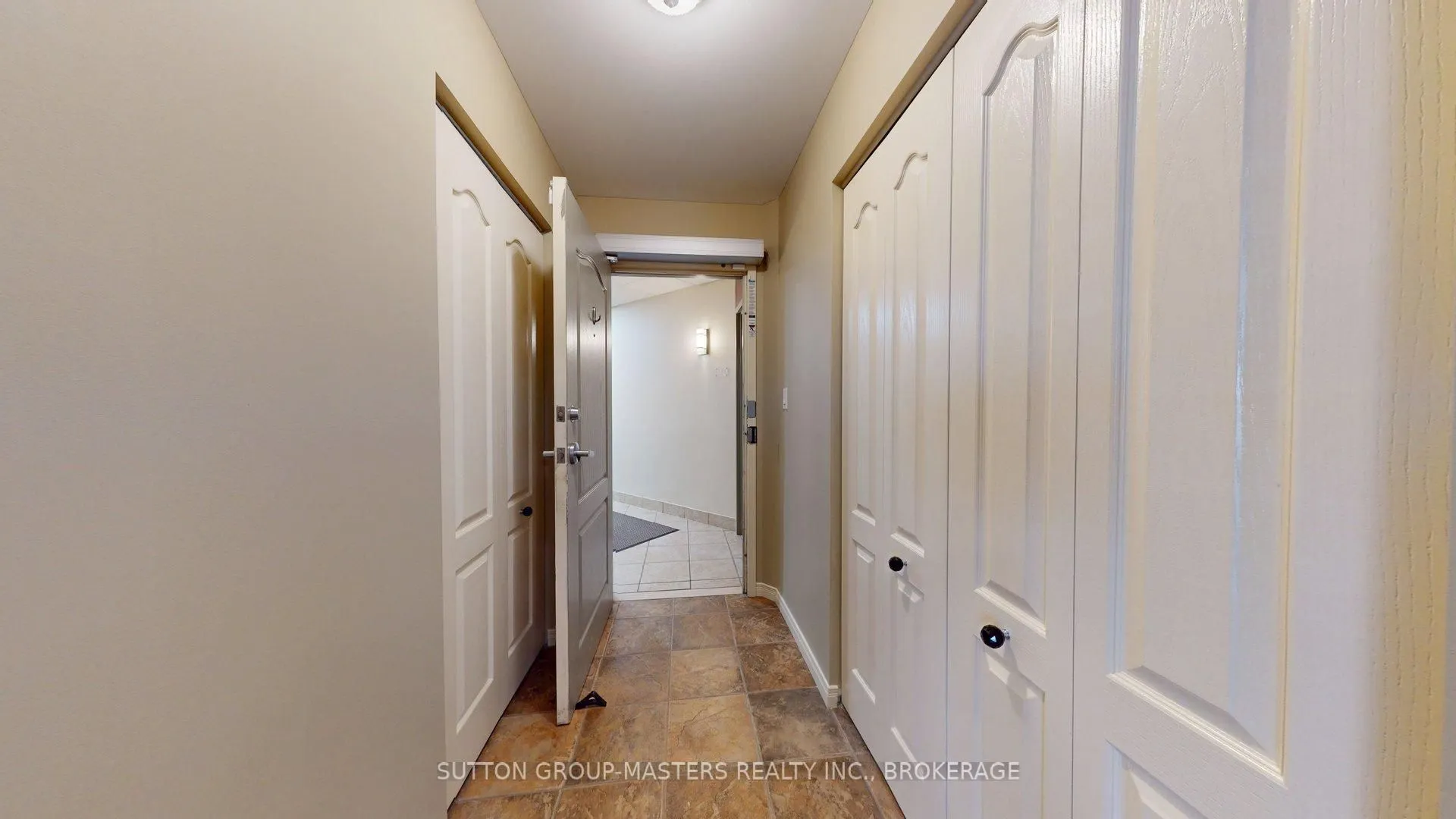 350 Wellington Street #101
