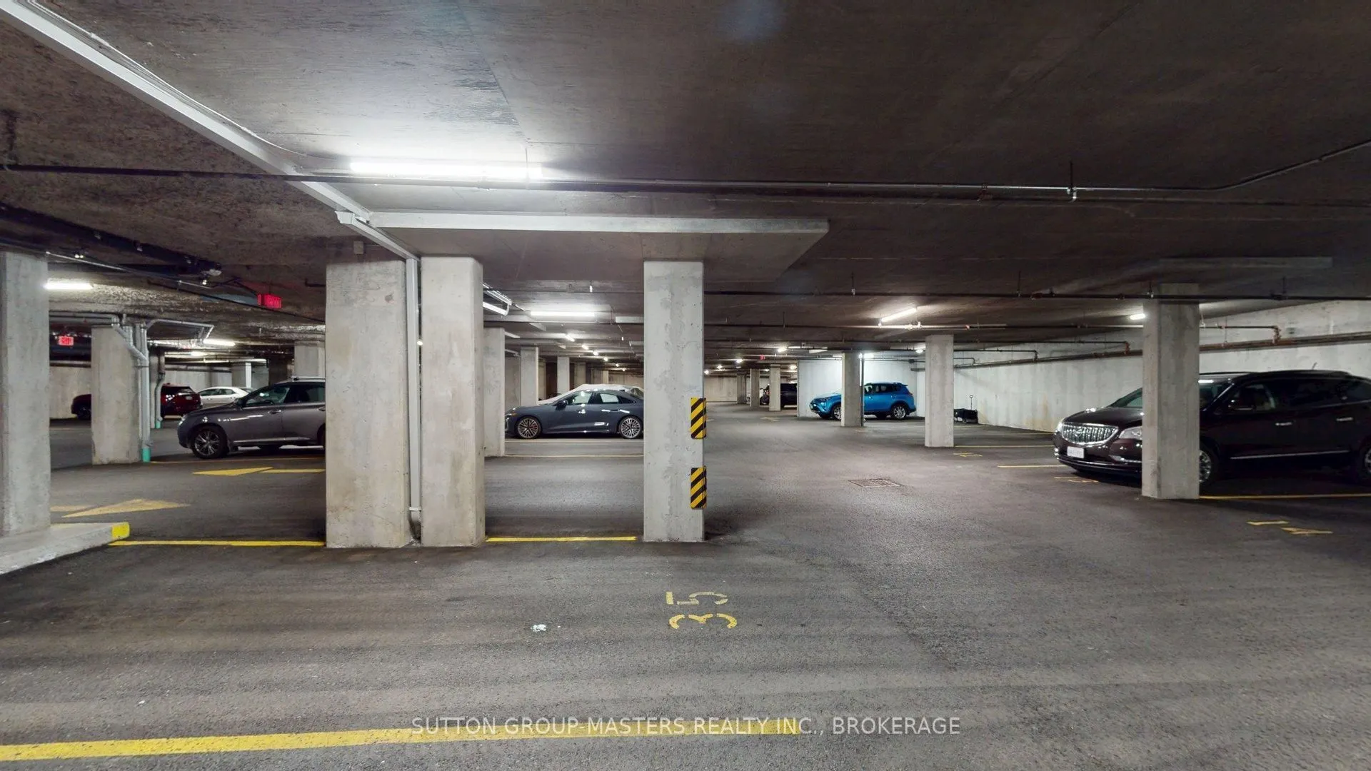 350 Wellington Street #101