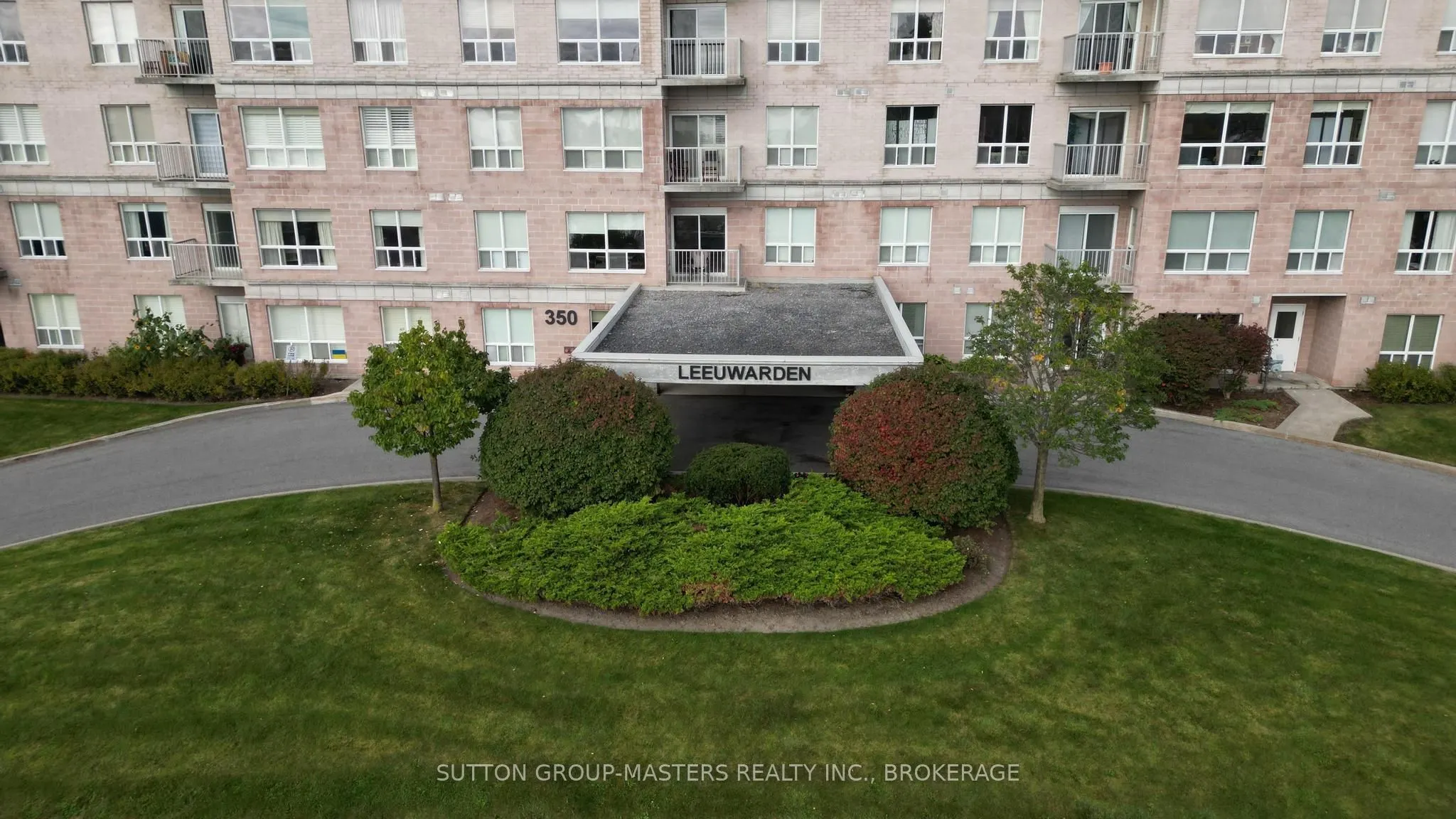 350 Wellington Street #101