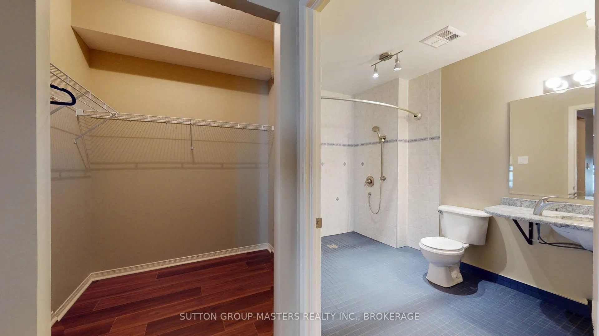 350 Wellington Street #101