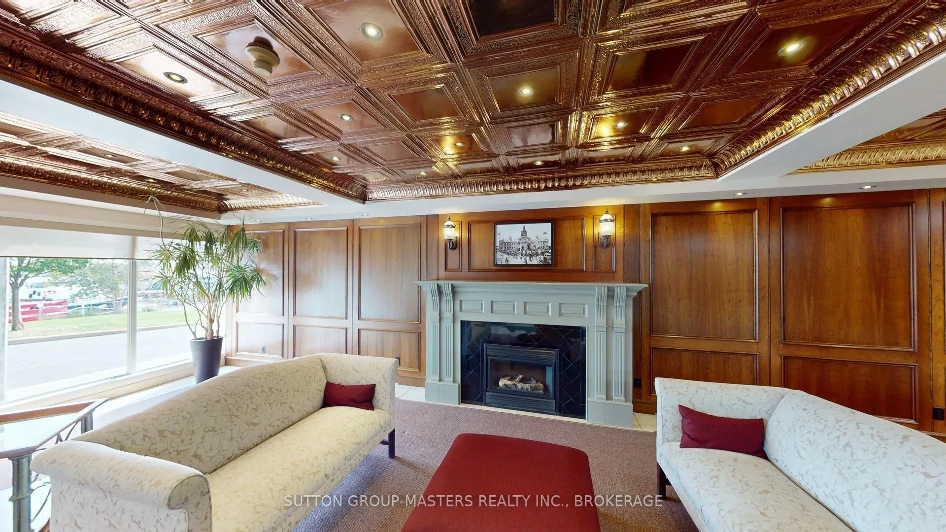 350 Wellington Street #101