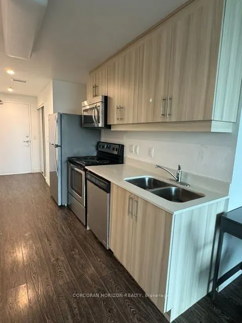 158 King Street N #1502