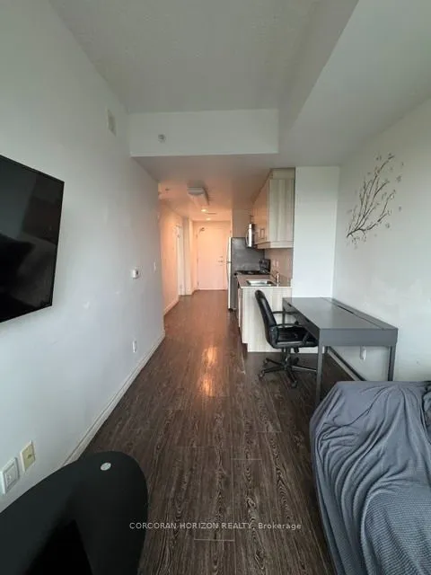 158 King Street N #1502