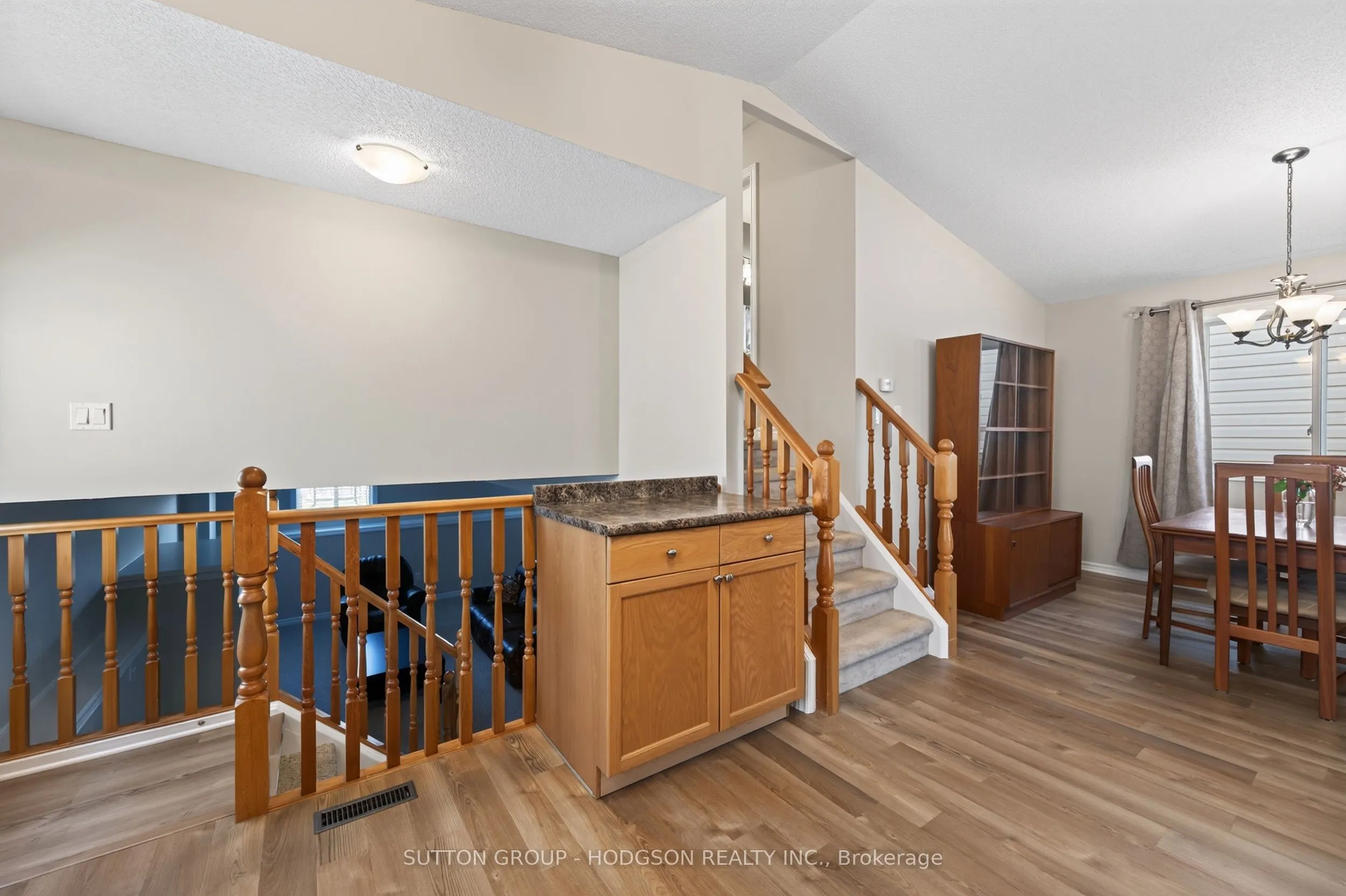 912 Blythwood Road