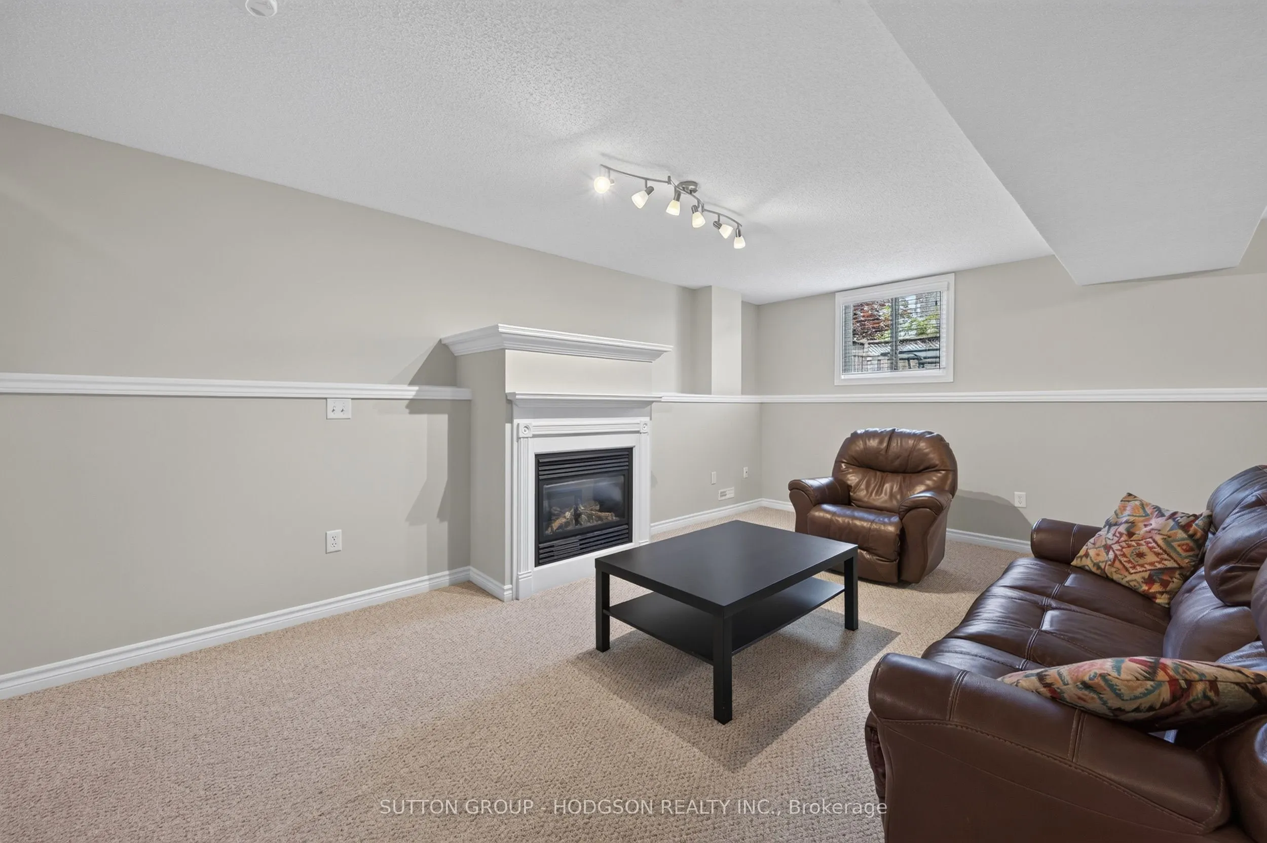 912 Blythwood Road