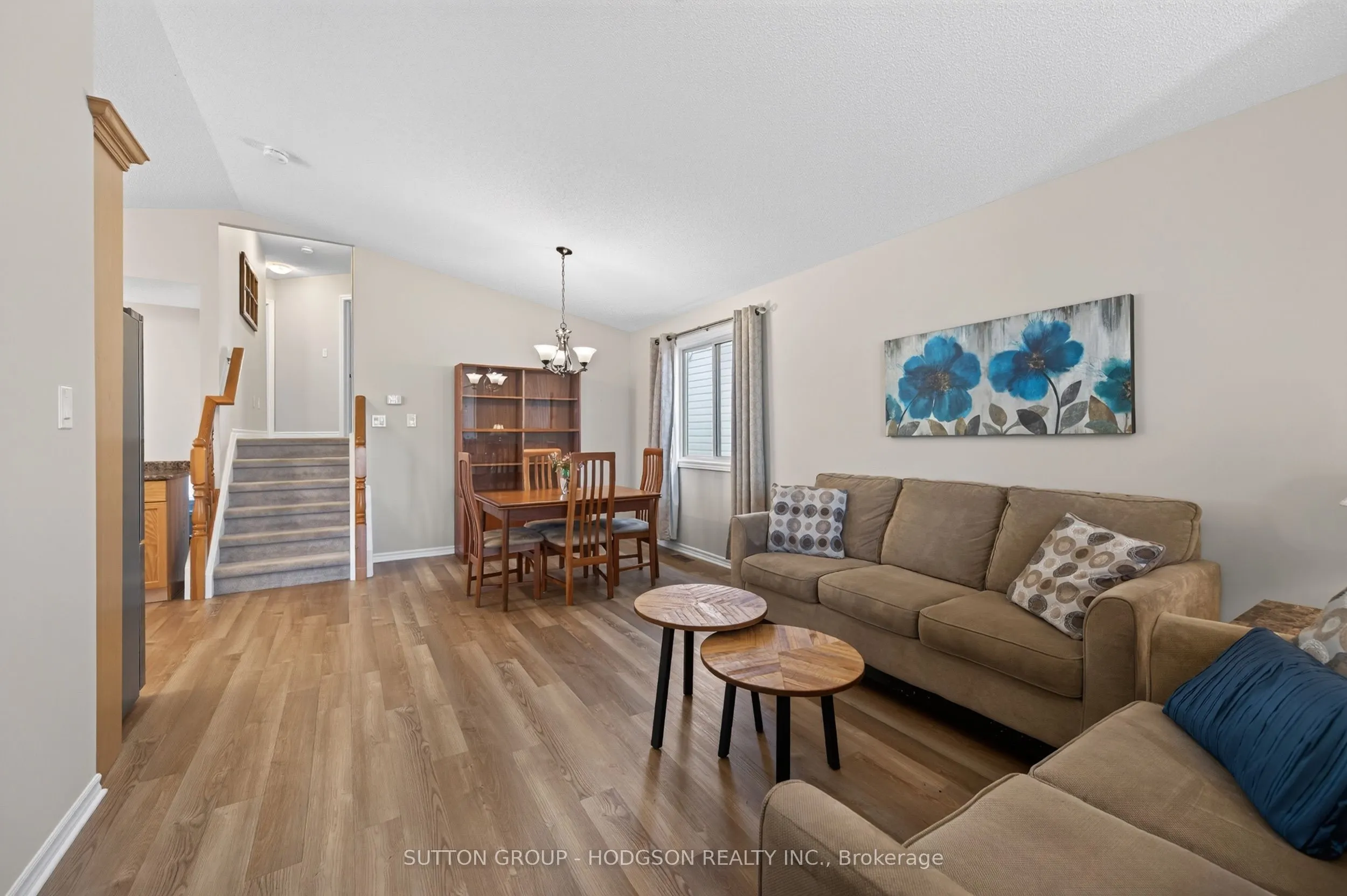 912 Blythwood Road