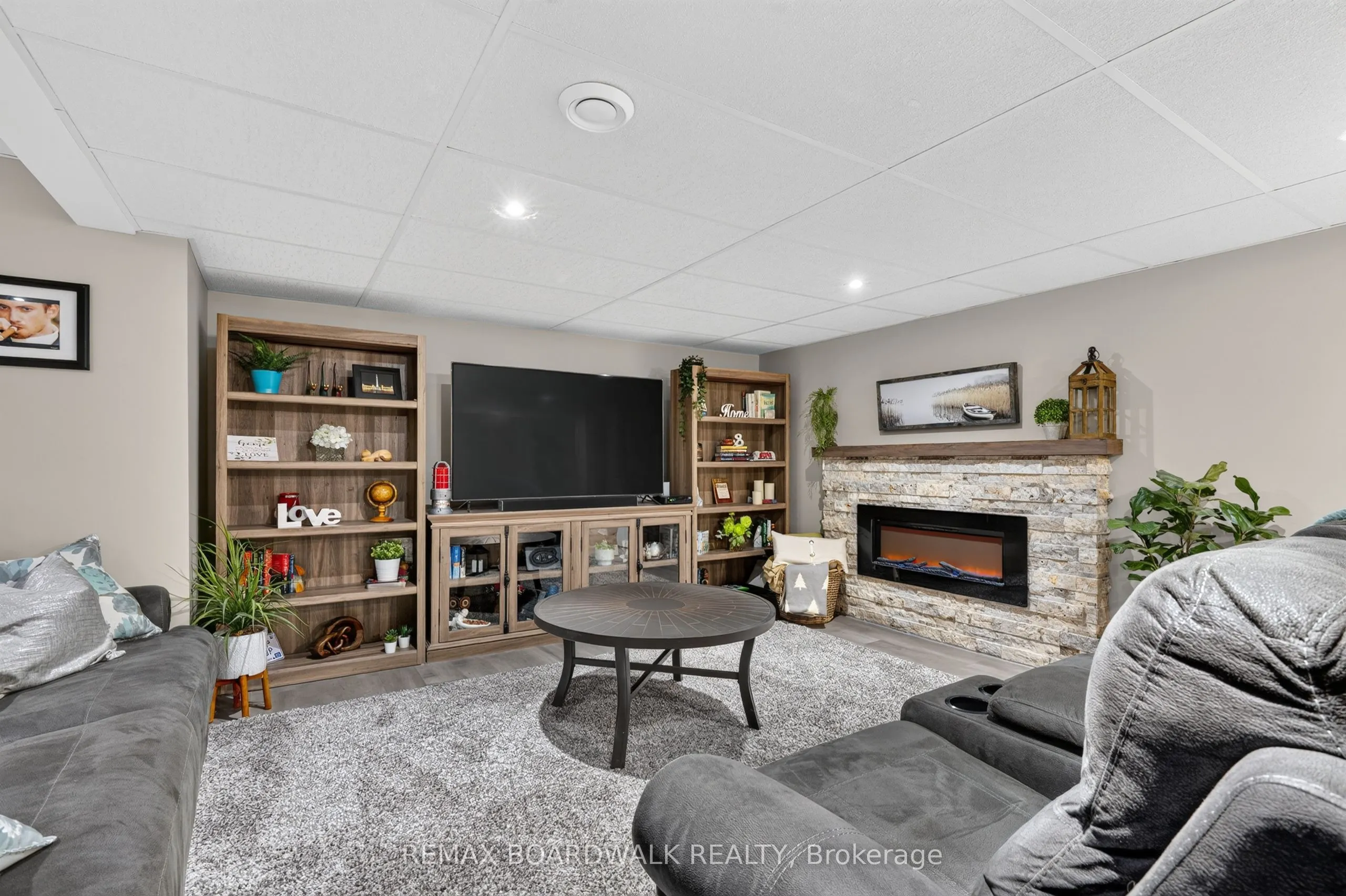 35 Honore Crescent