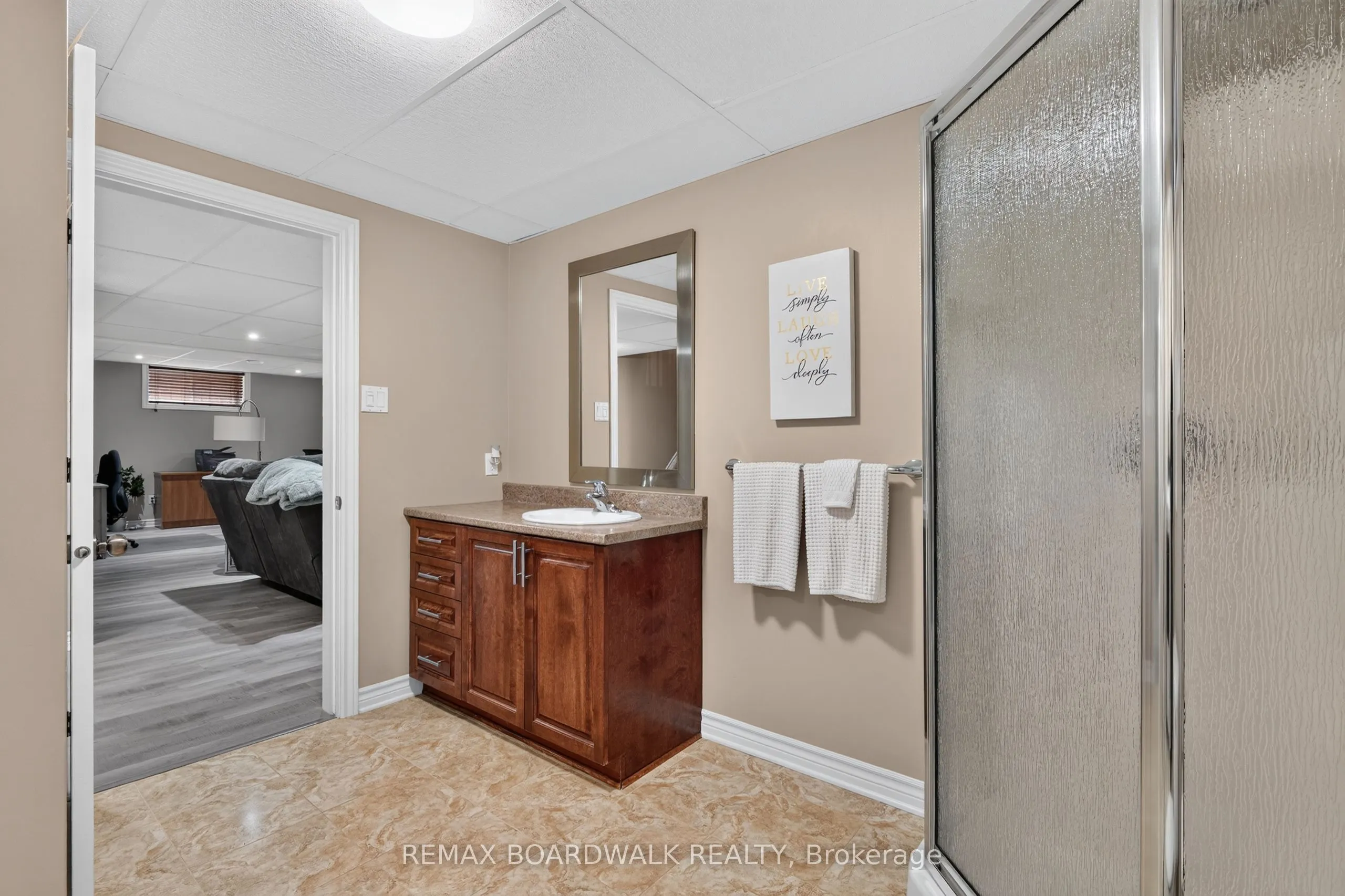 35 Honore Crescent