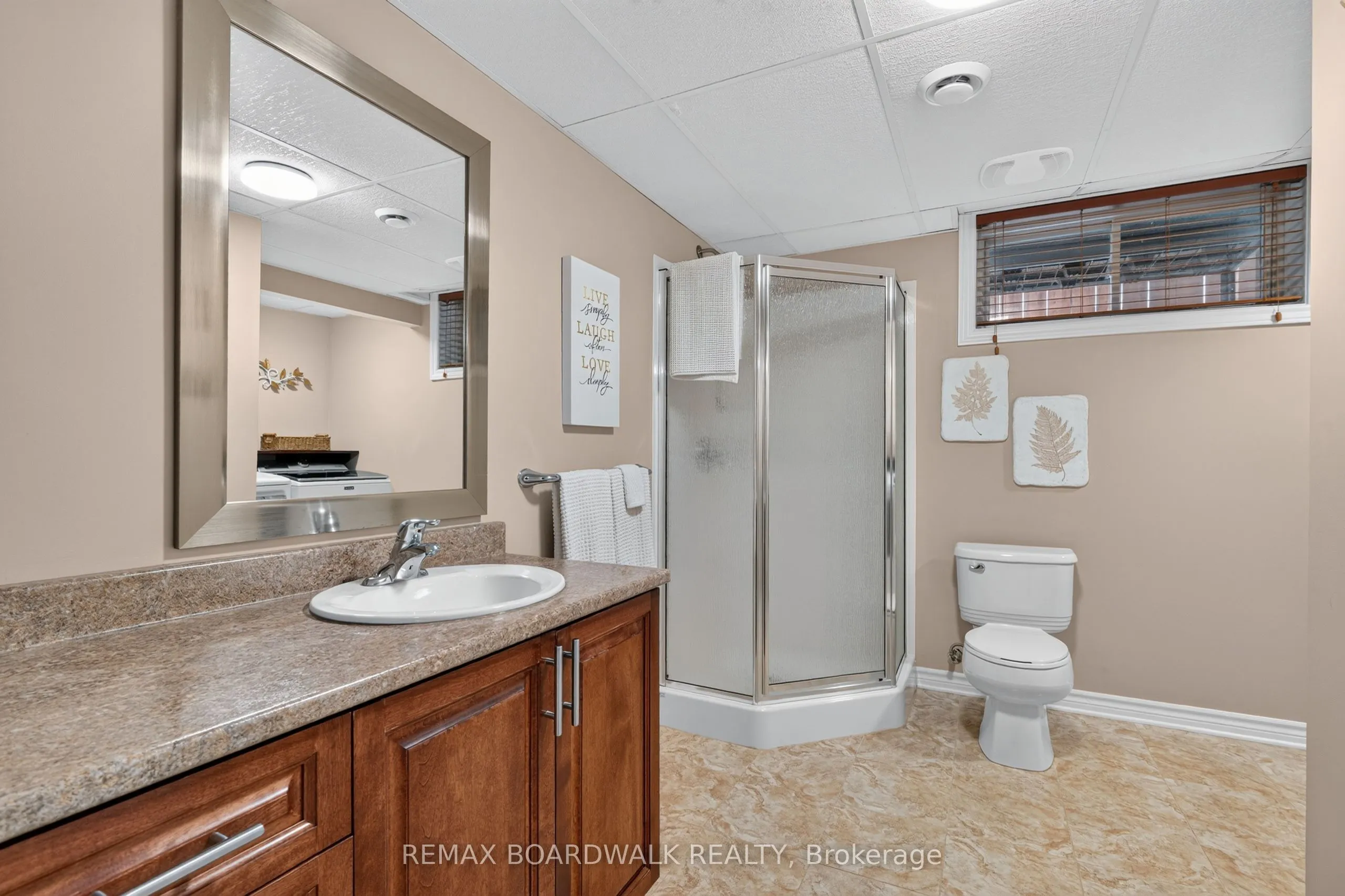 35 Honore Crescent