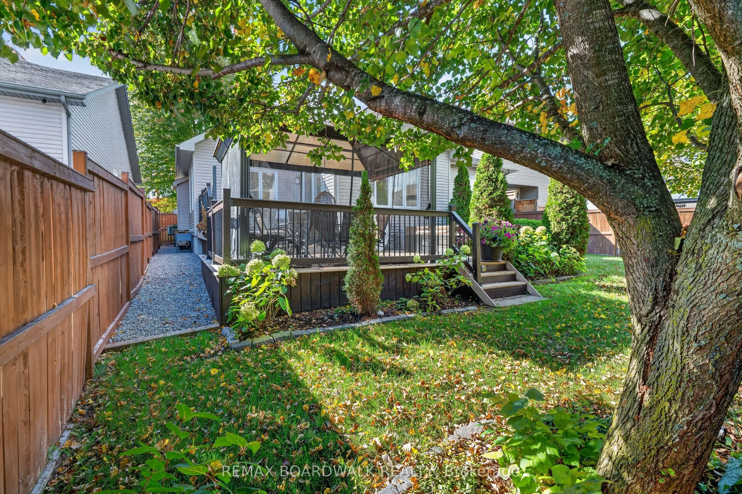 35 Honore Crescent