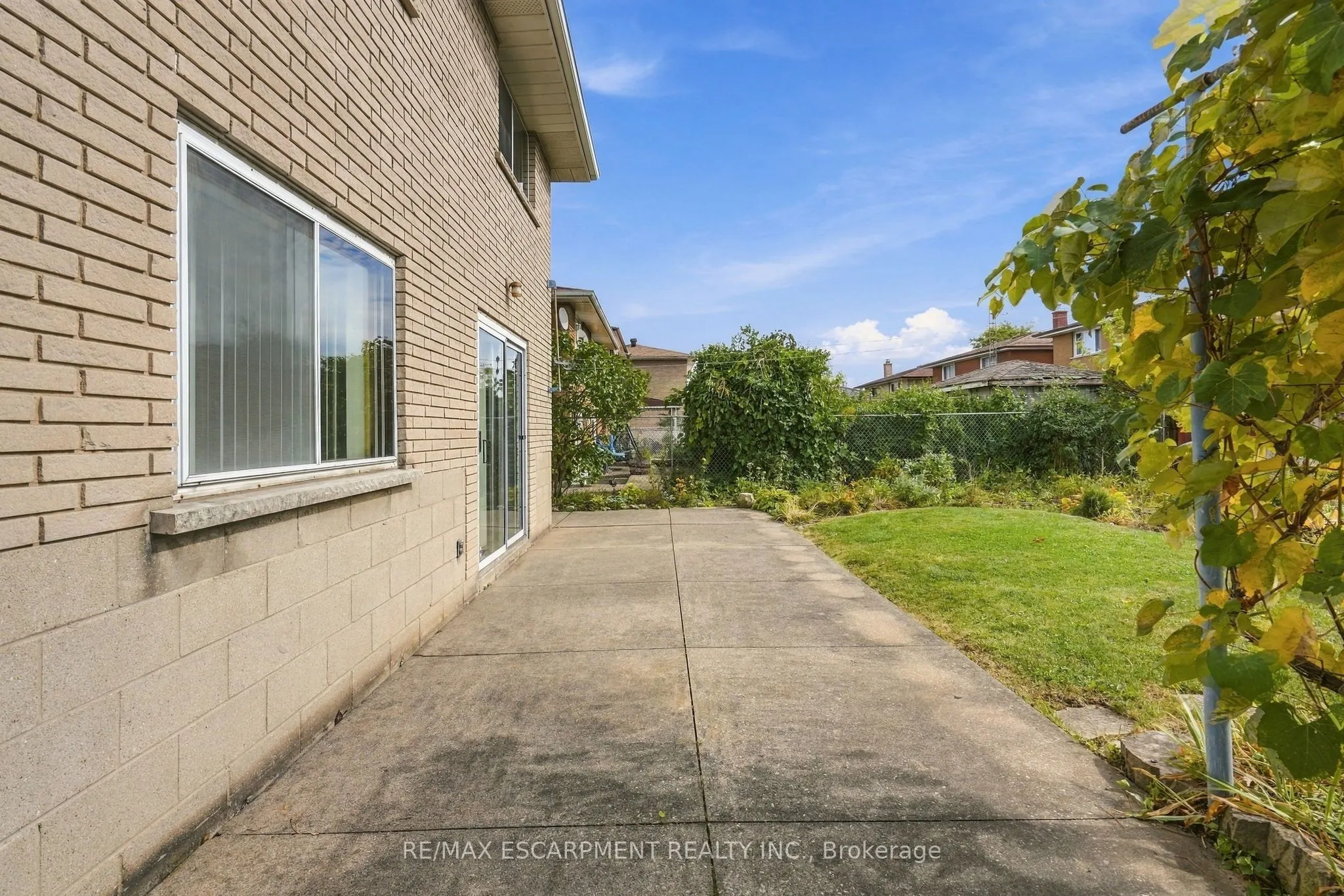 36 Algonquin Court