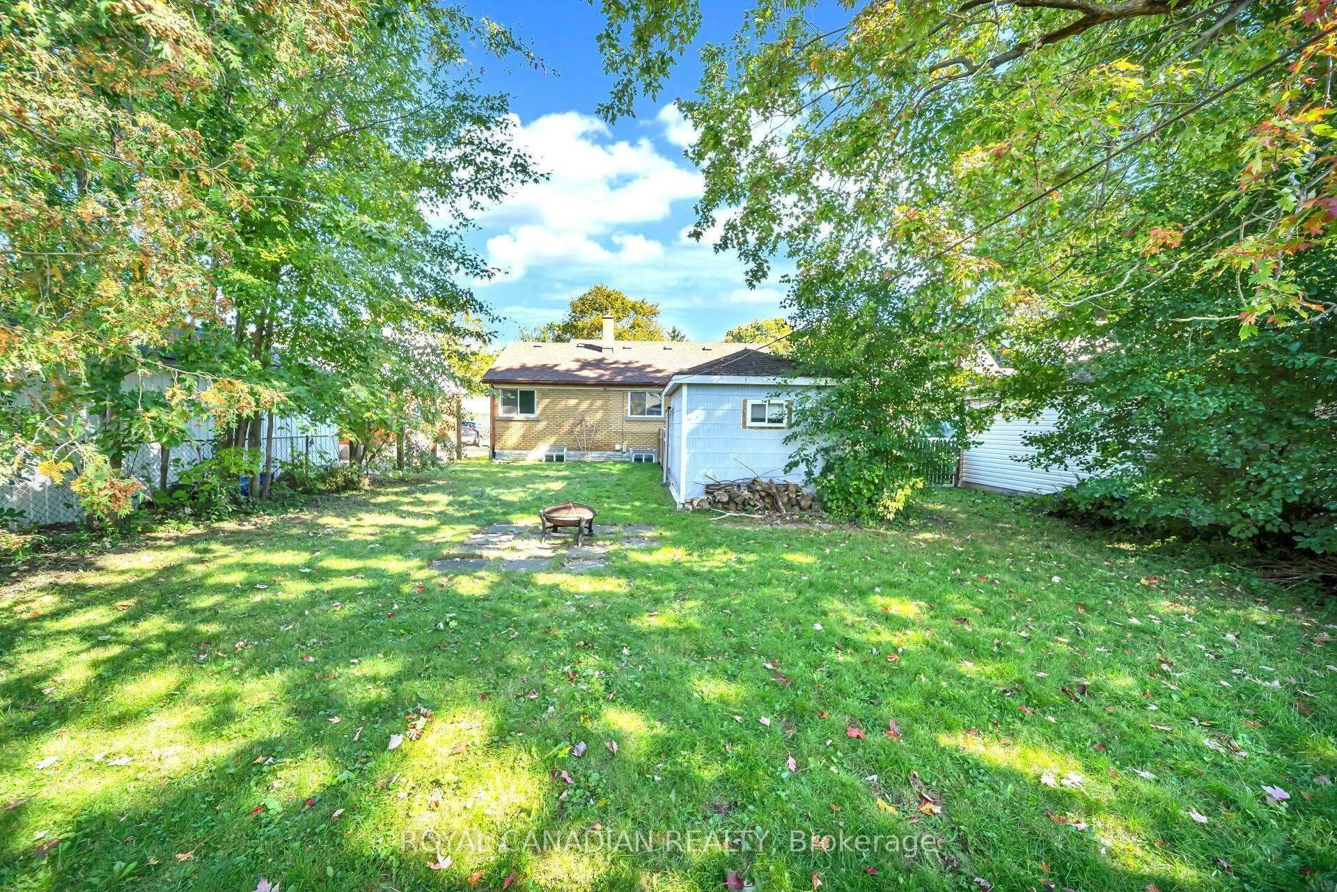 457 Dumfries Avenue