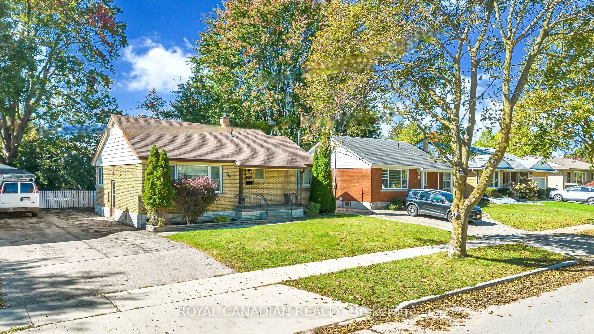 457 Dumfries Avenue