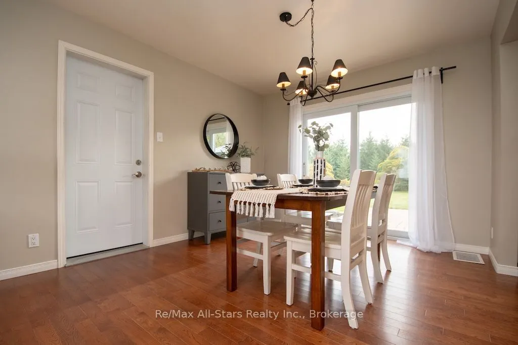 530 Centreline Road