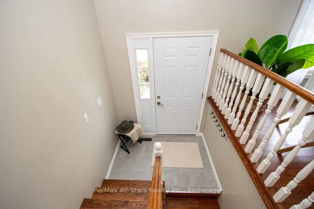 530 Centreline Road