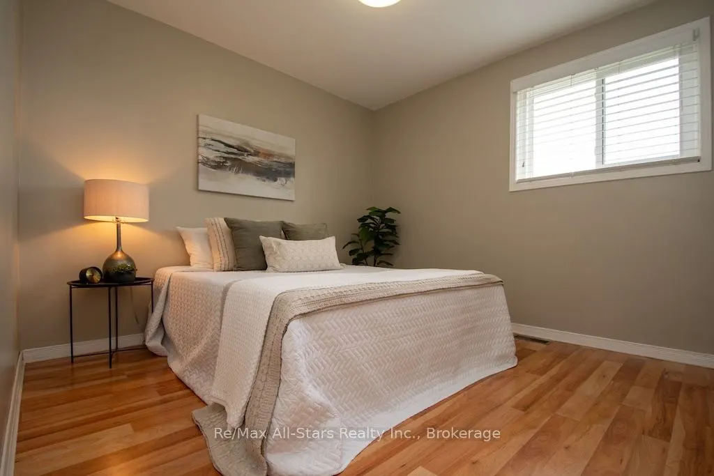 530 Centreline Road