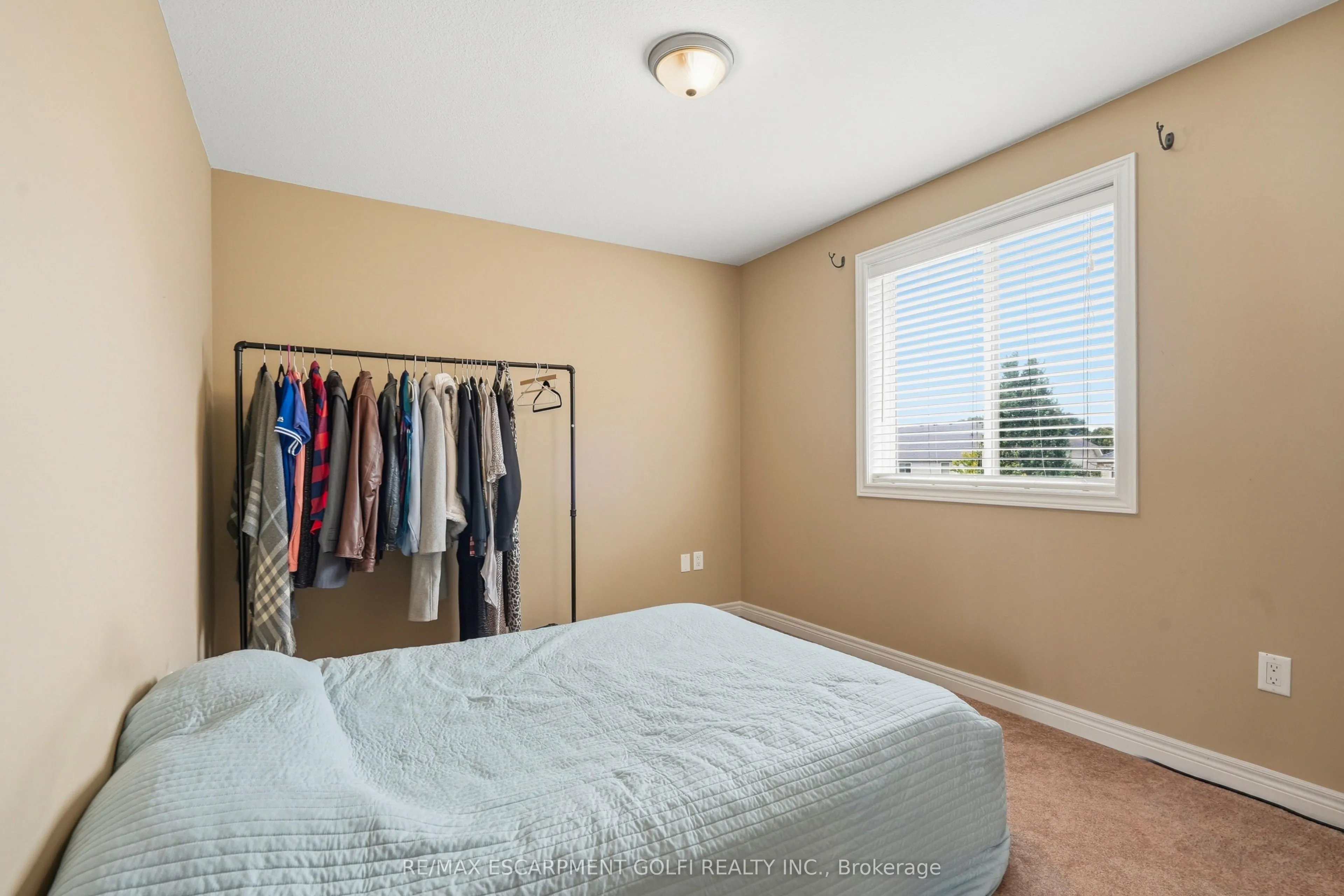 4530 Frances Crescent