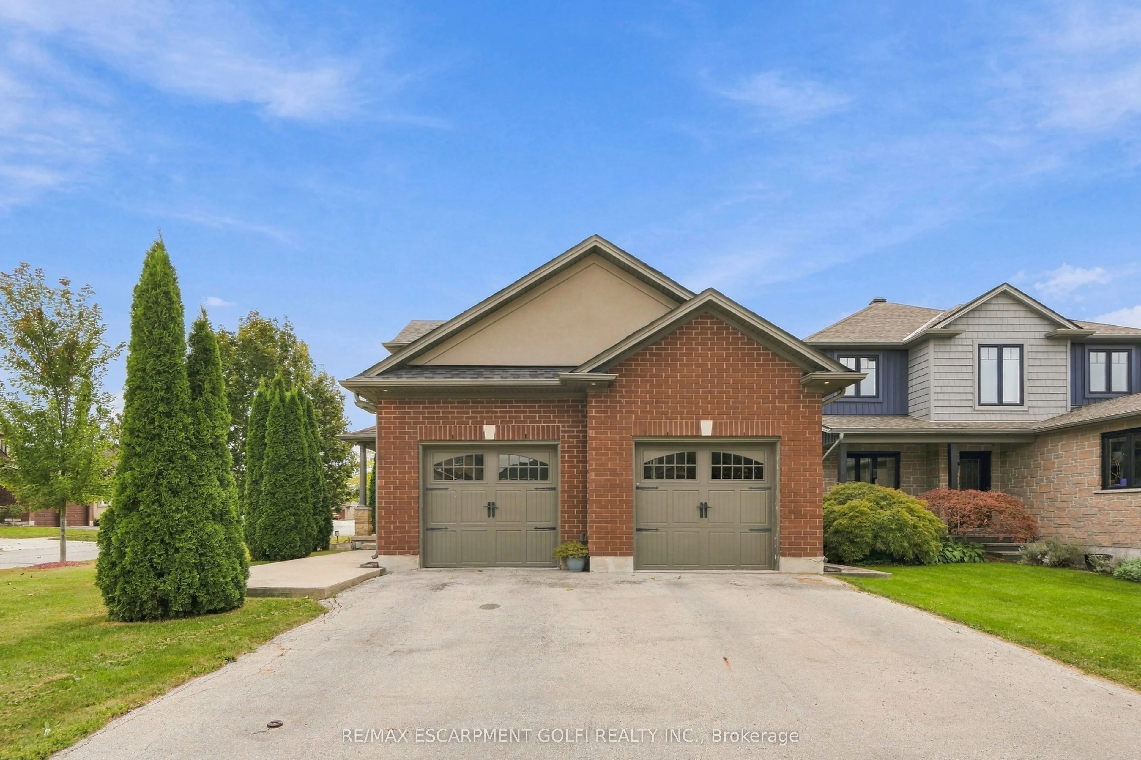 4530 Frances Crescent