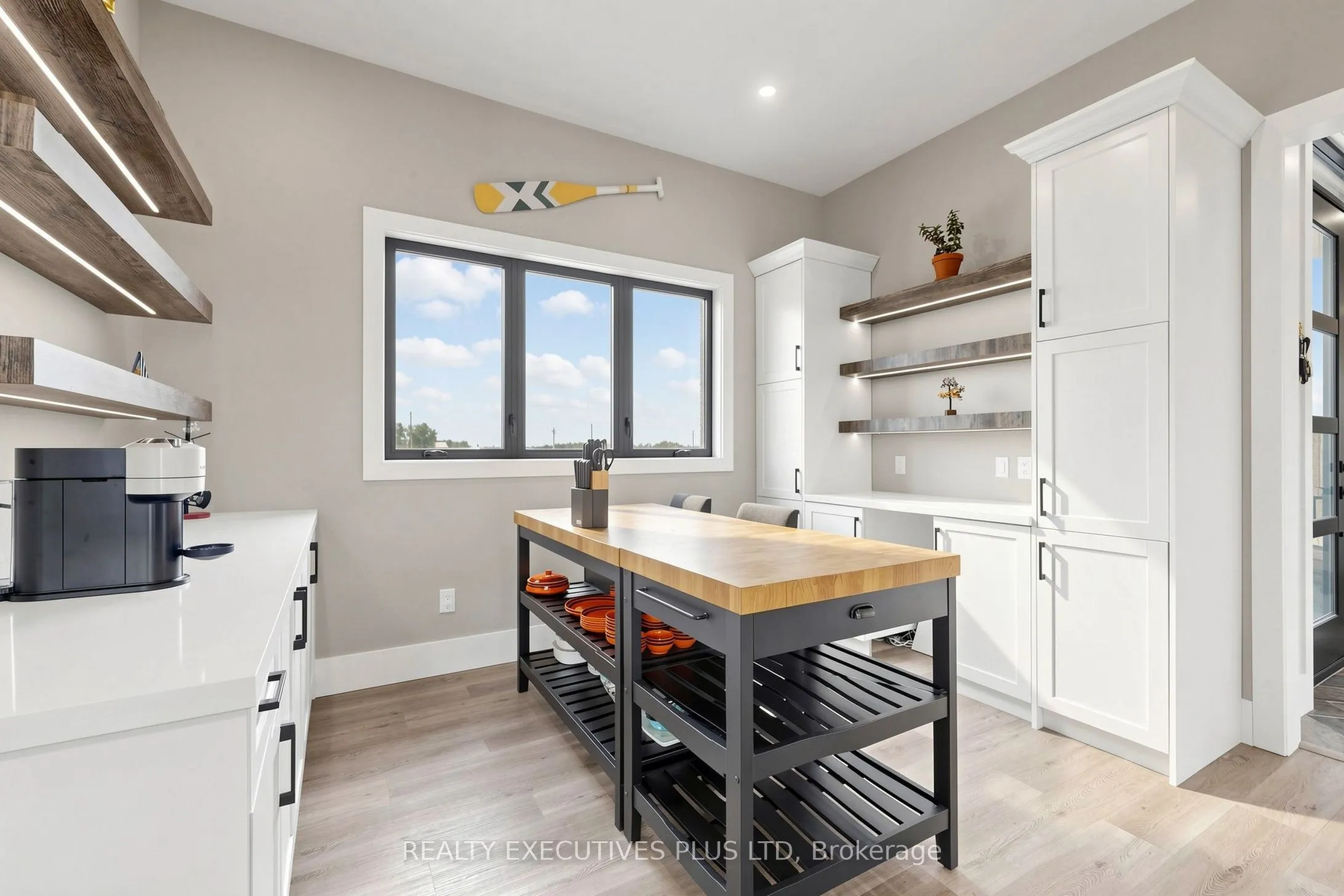 16 Cambray Road