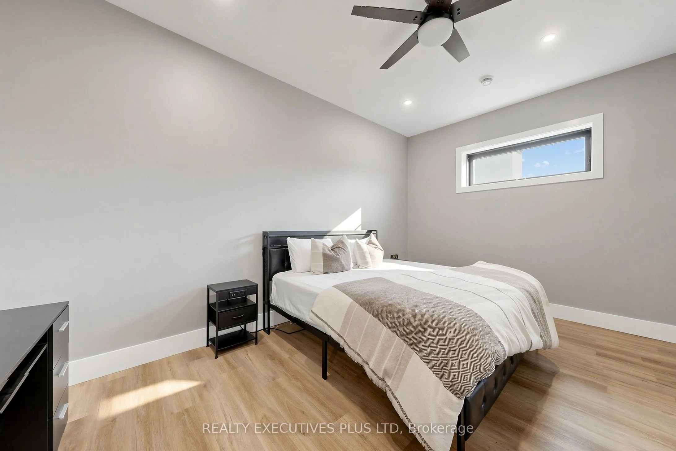 16 Cambray Road