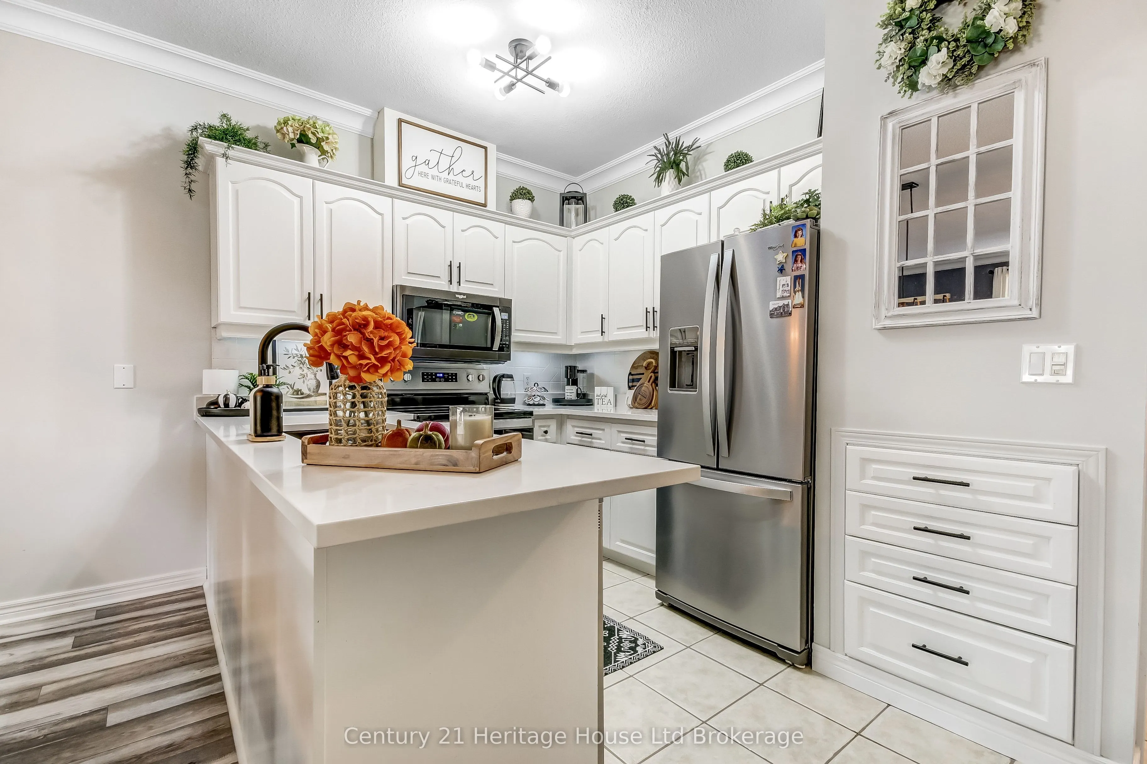 19 Anderson Street #1