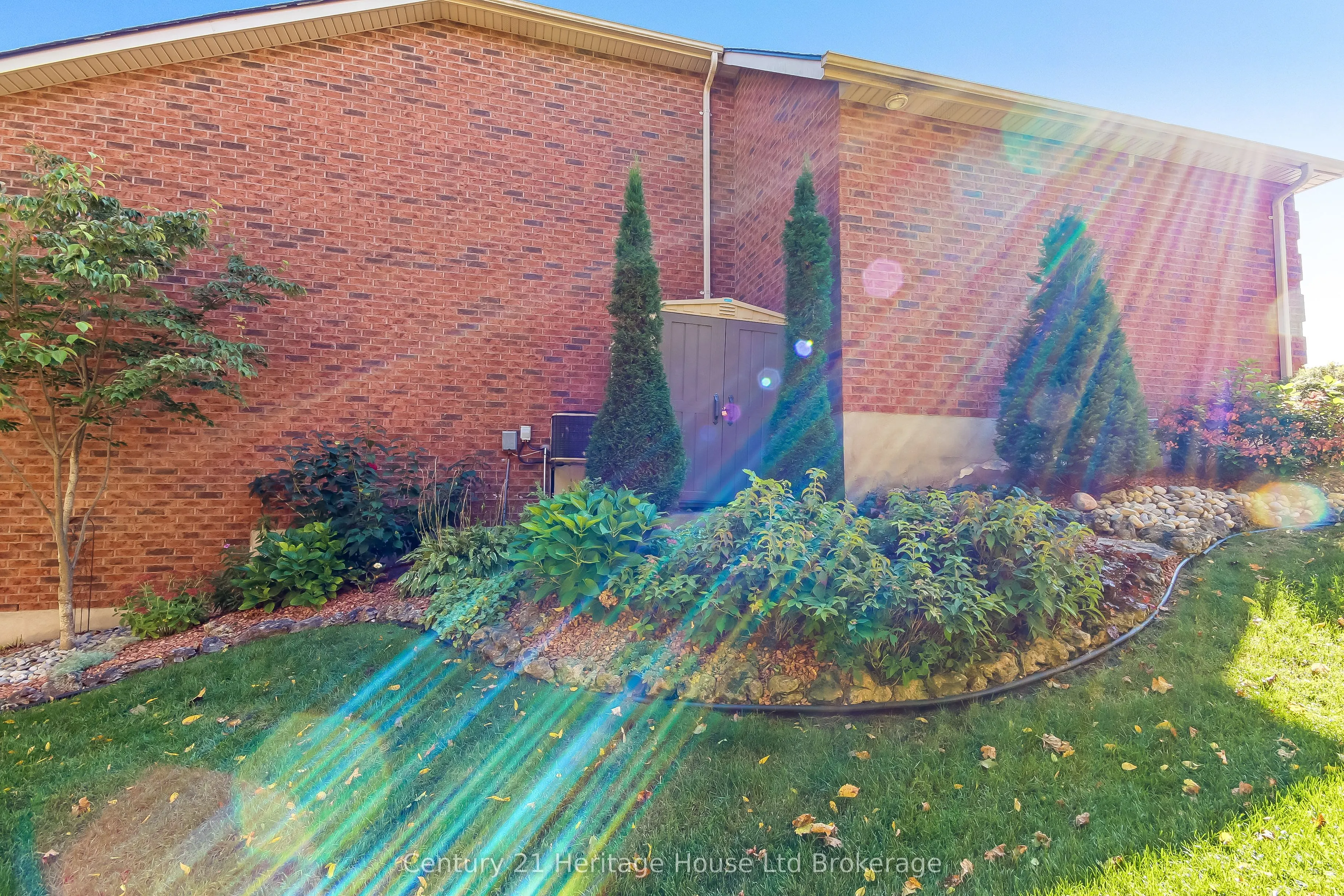 19 Anderson Street #1