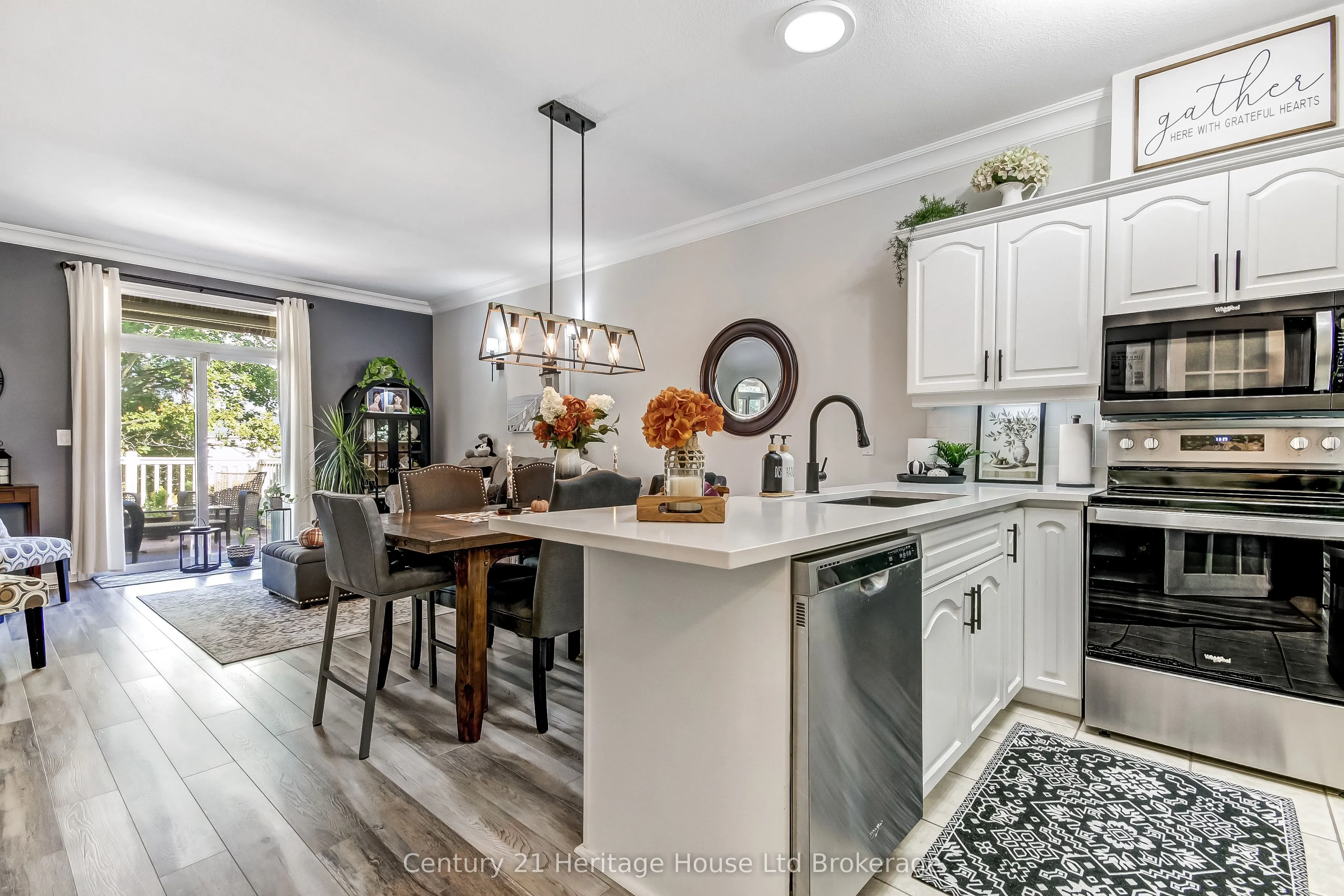 19 Anderson Street #1