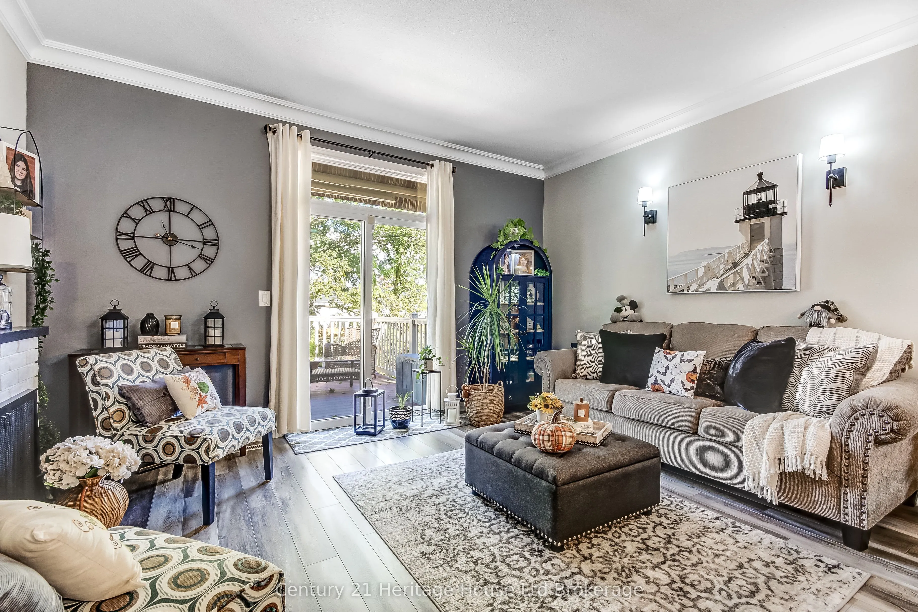 19 Anderson Street #1