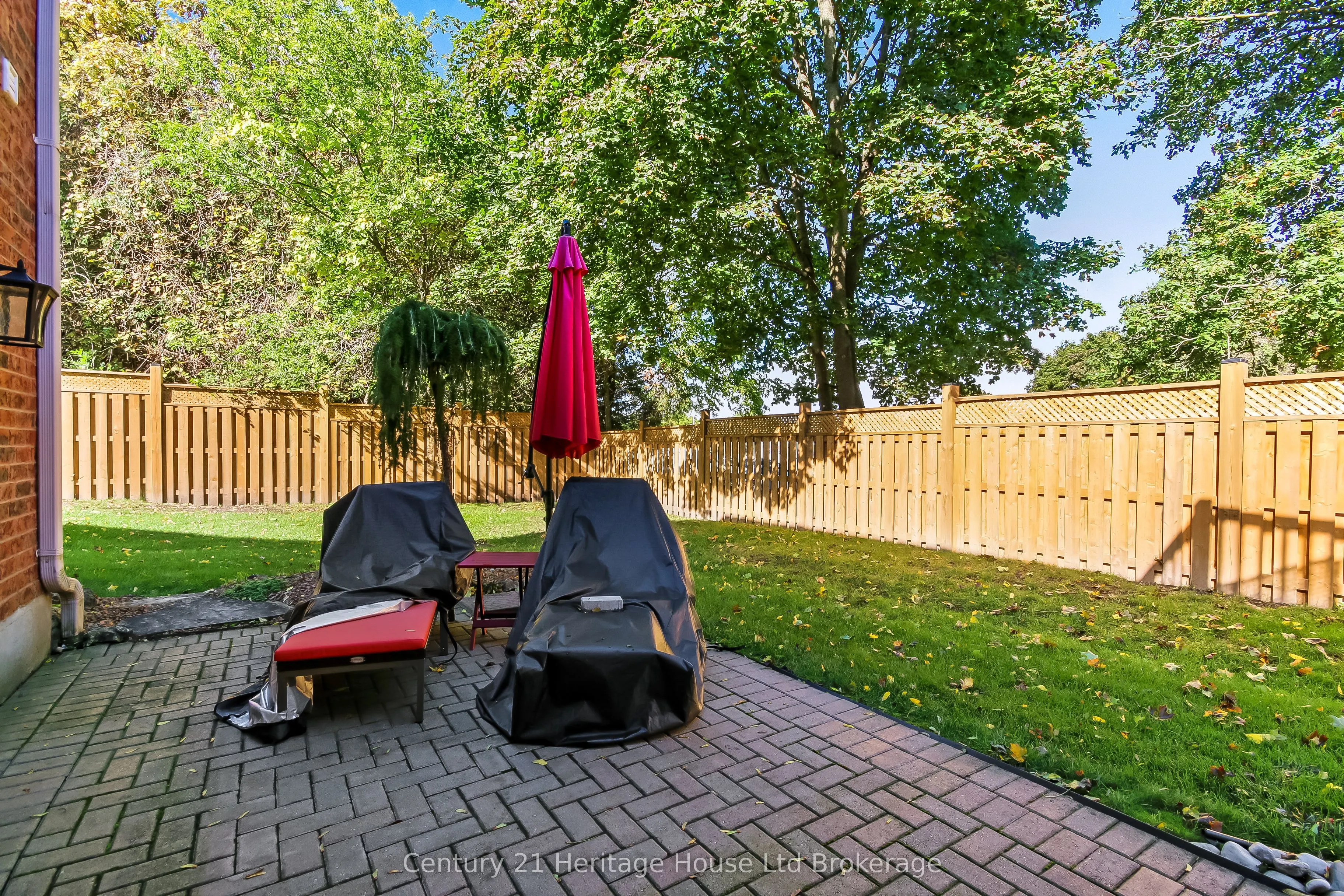 19 Anderson Street #1