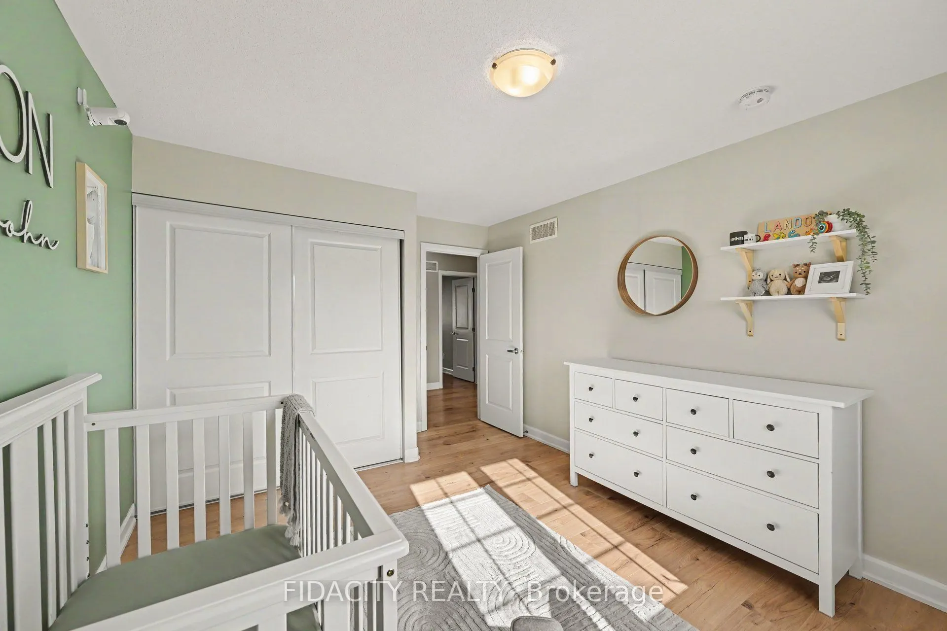 68 Vimy Ridge Crescent