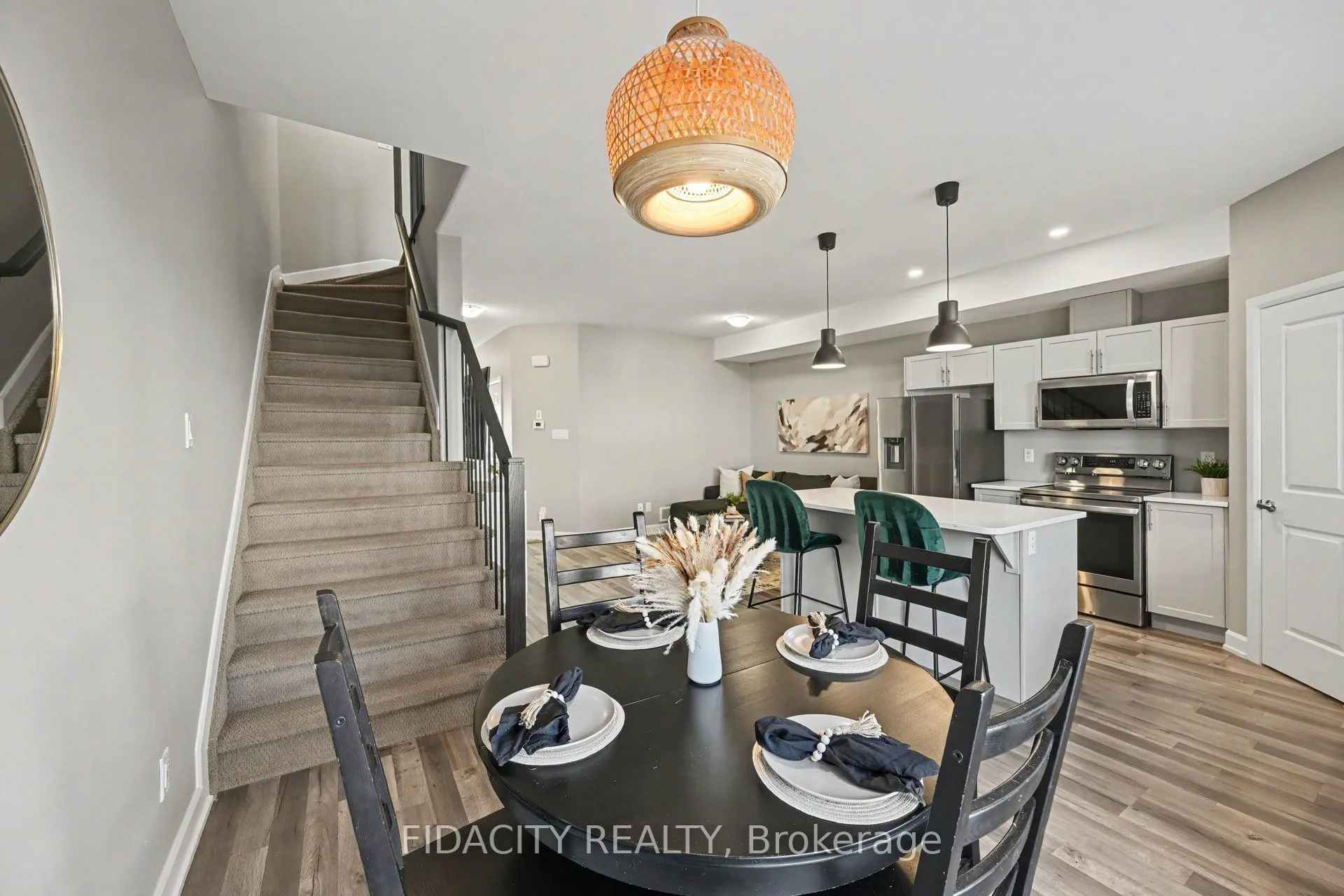 68 Vimy Ridge Crescent