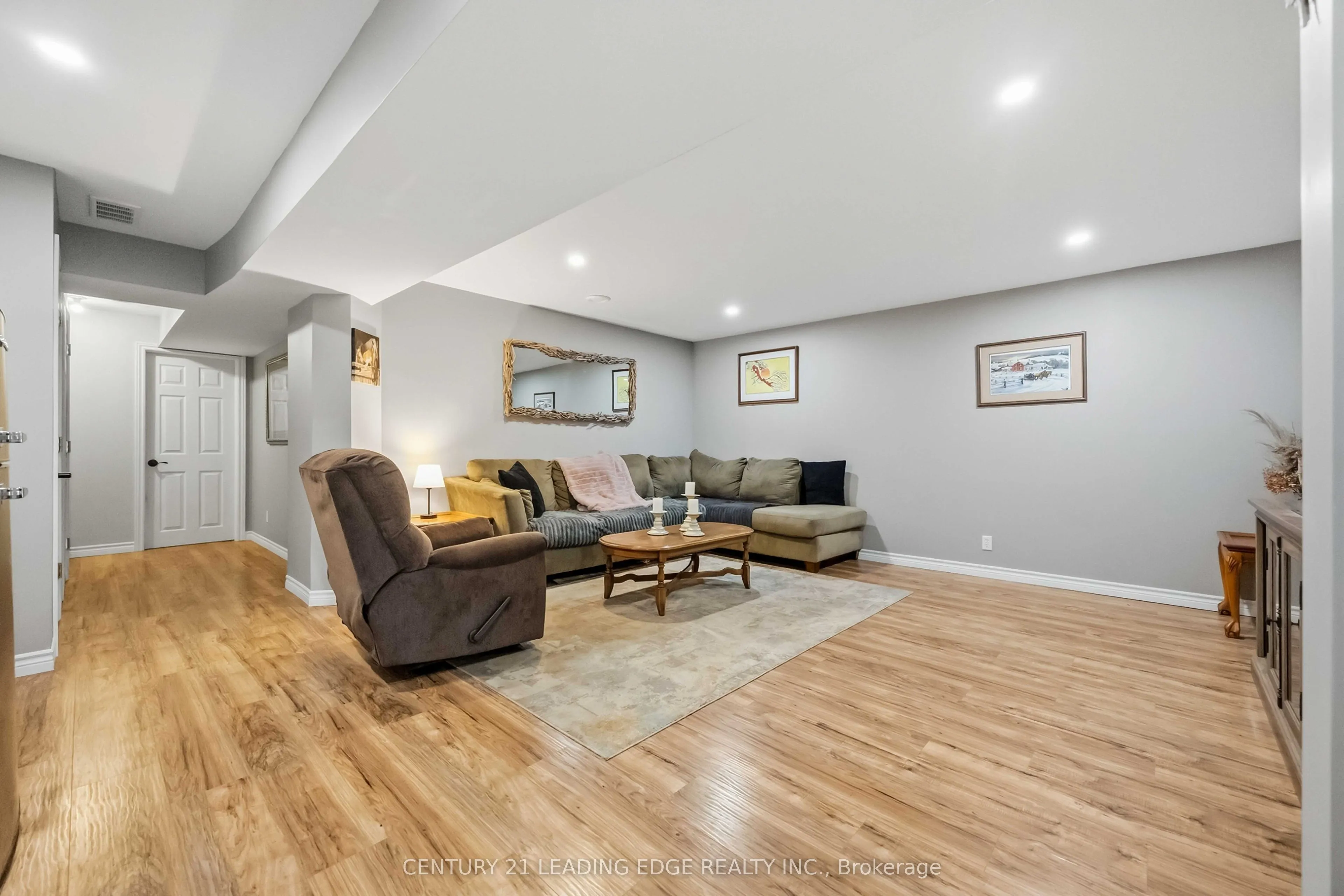 12 Ward Drive