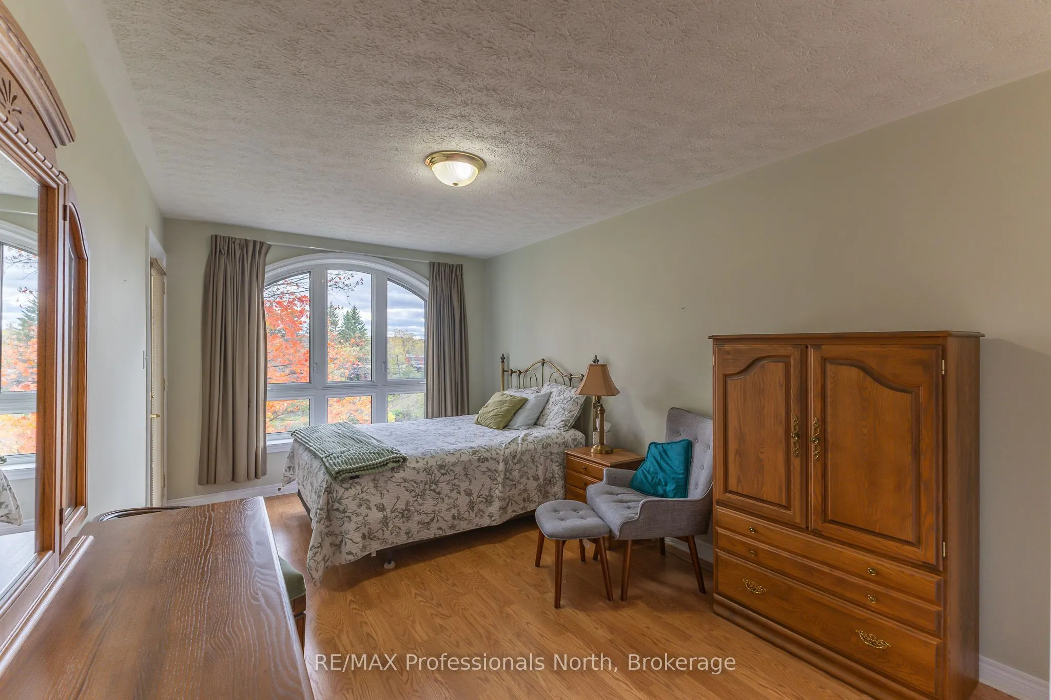 35 Dairy Lane W #204