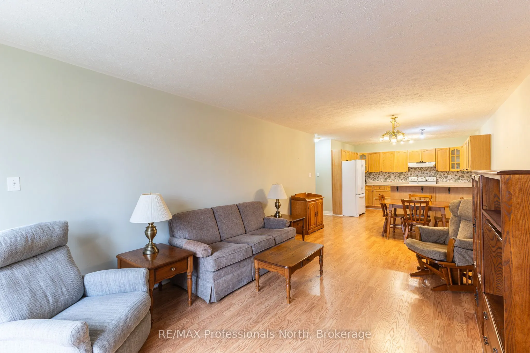 35 Dairy Lane W #204