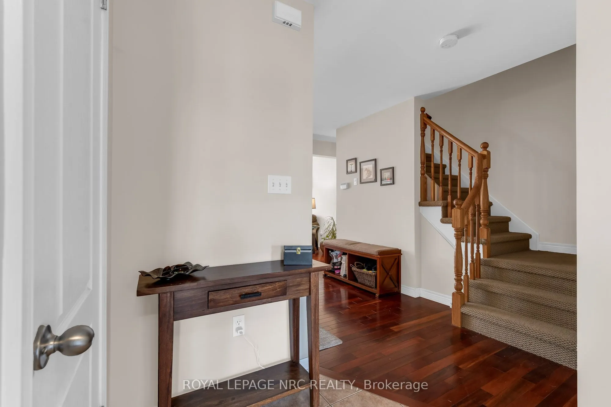 31 Thorold Road E