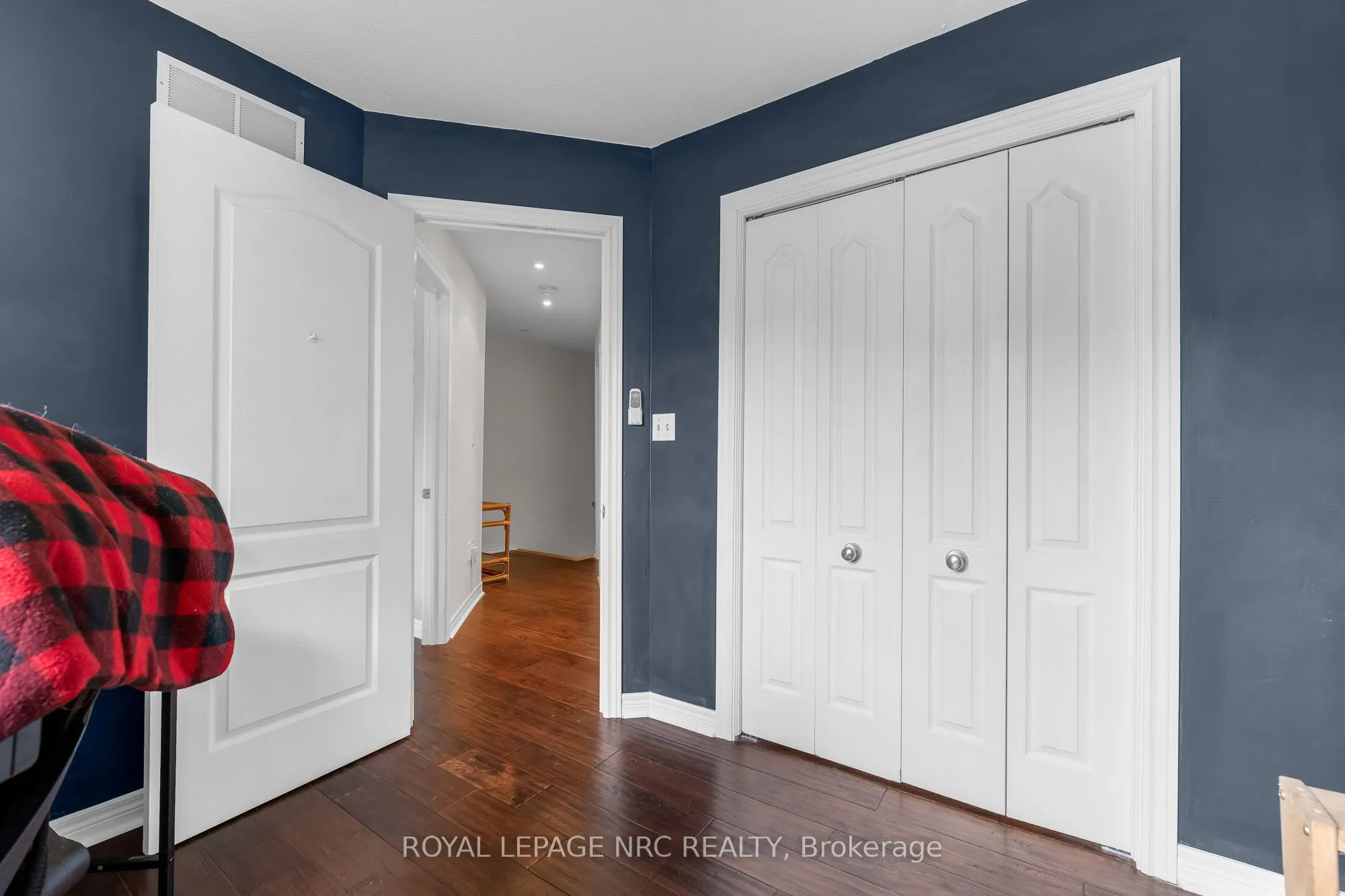 31 Thorold Road E