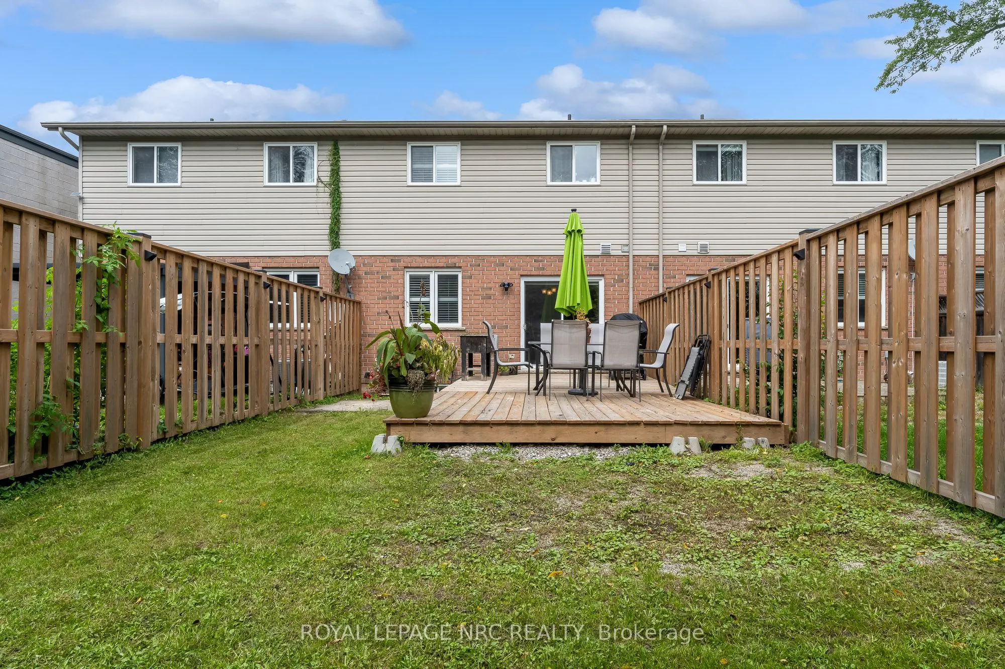 31 Thorold Road E