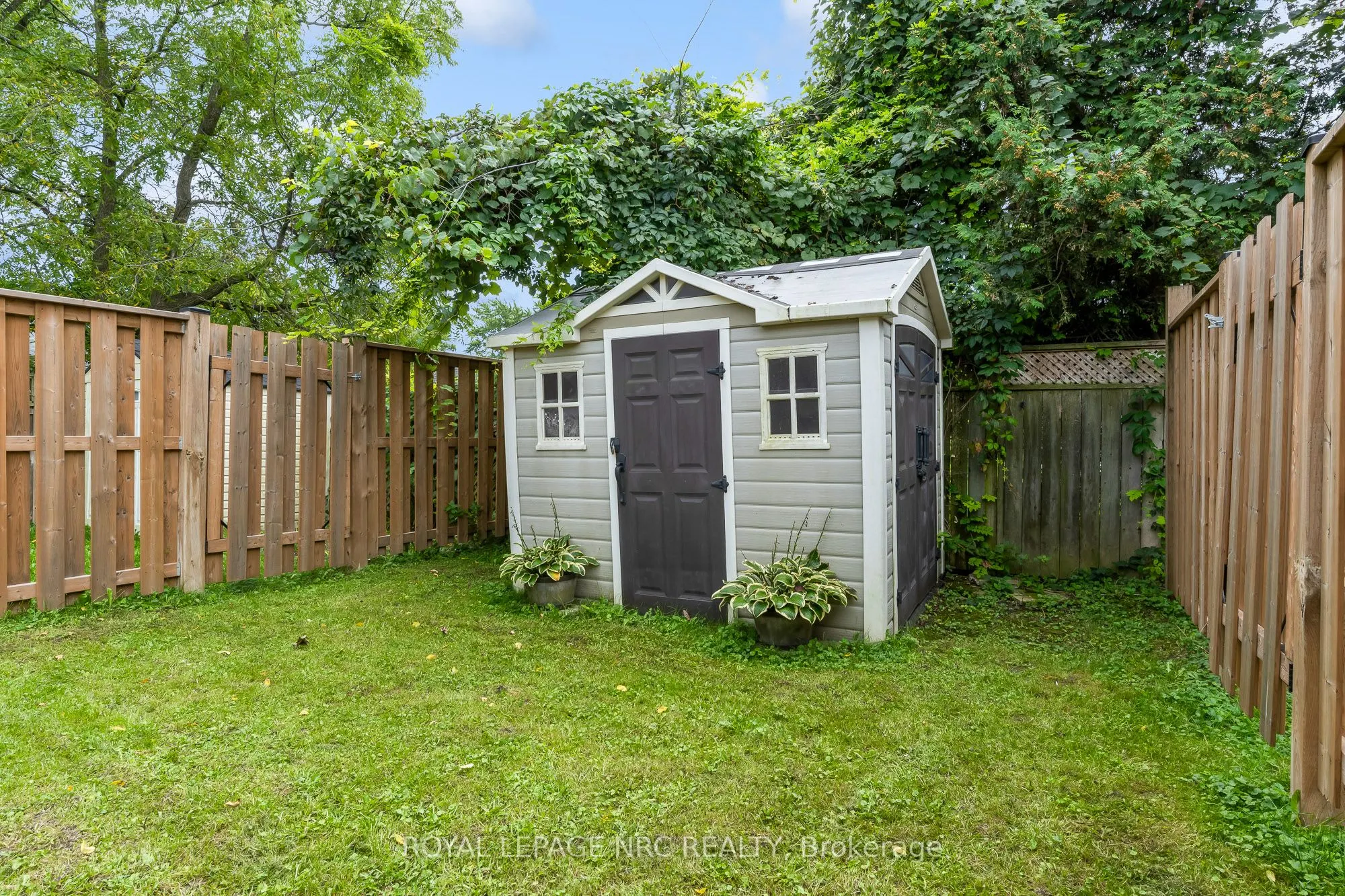 31 Thorold Road E