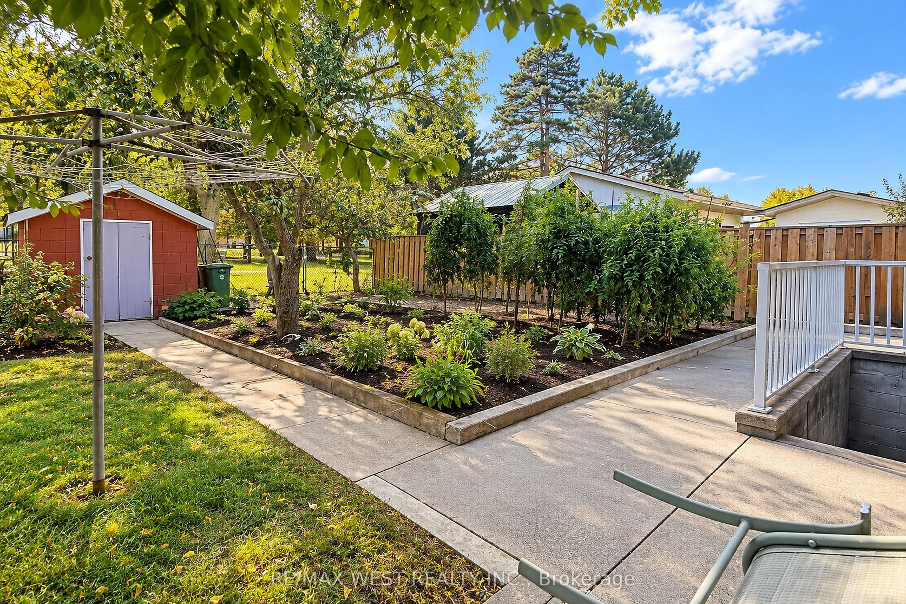 34 Glen Castle Drive