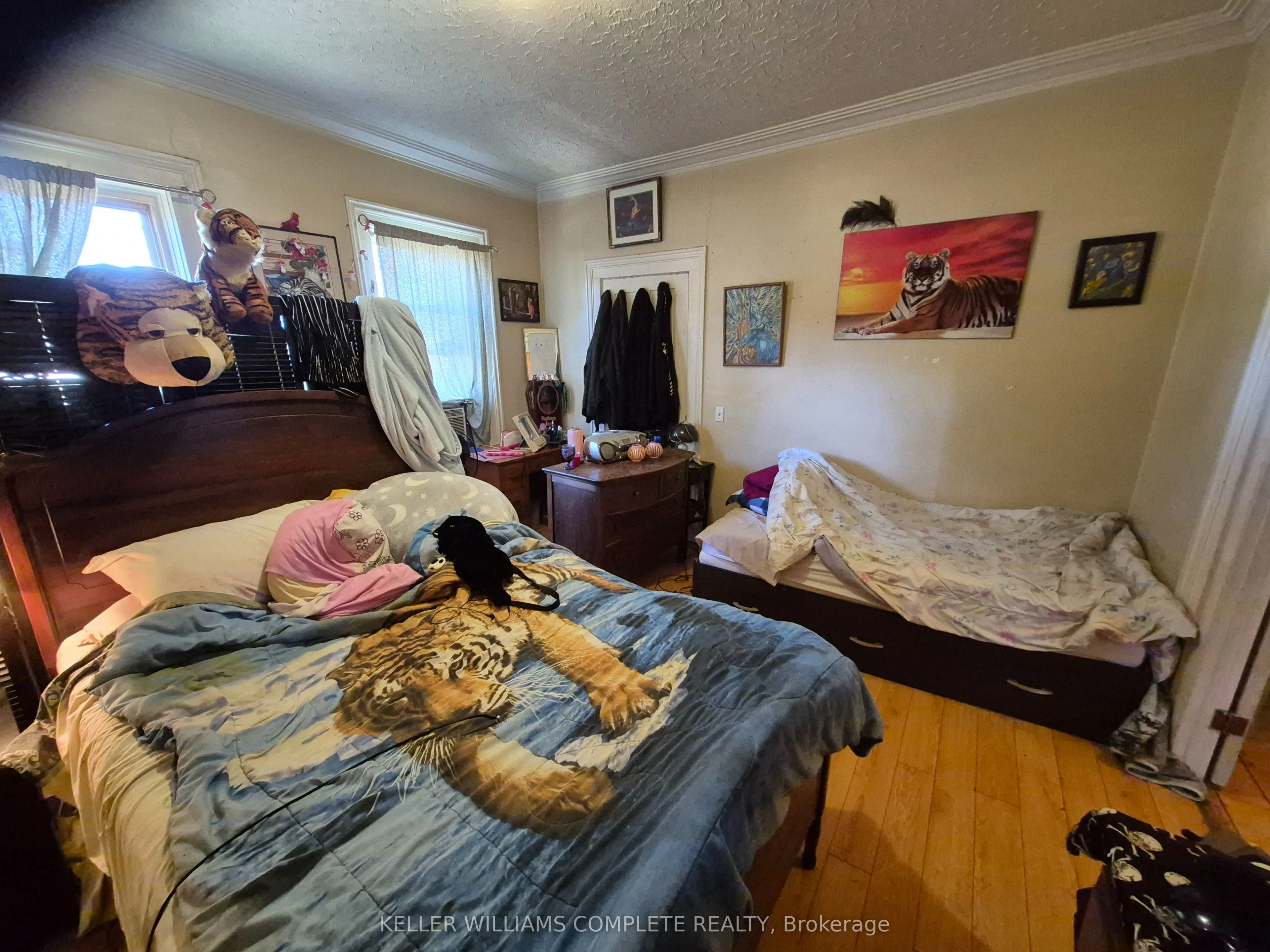 20 Carleton Street N
