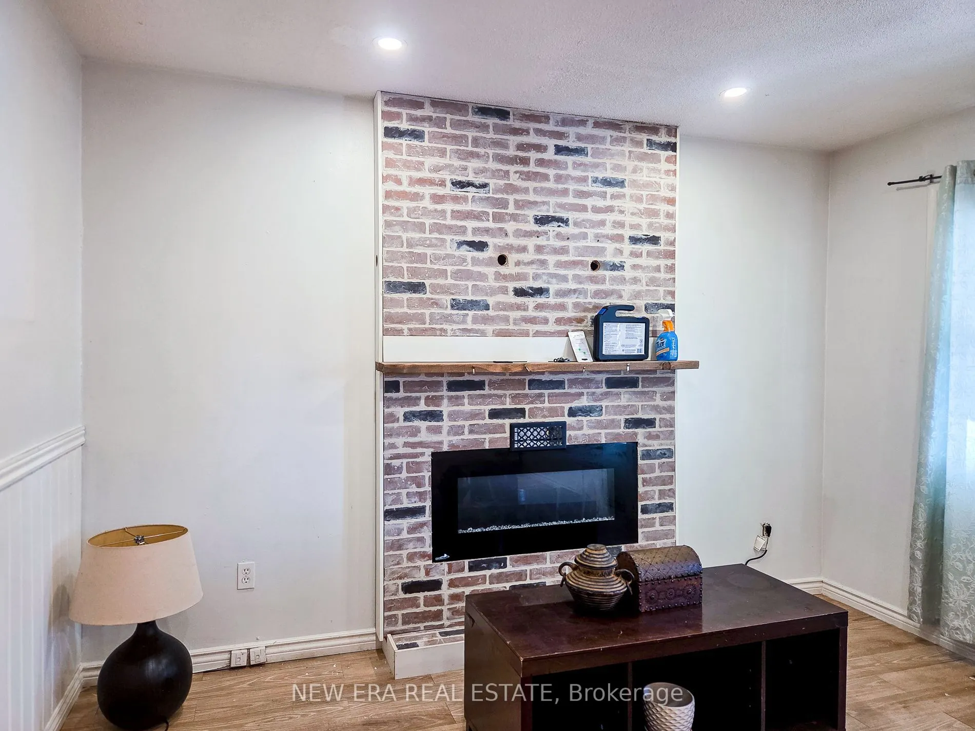 212 Niagara Street