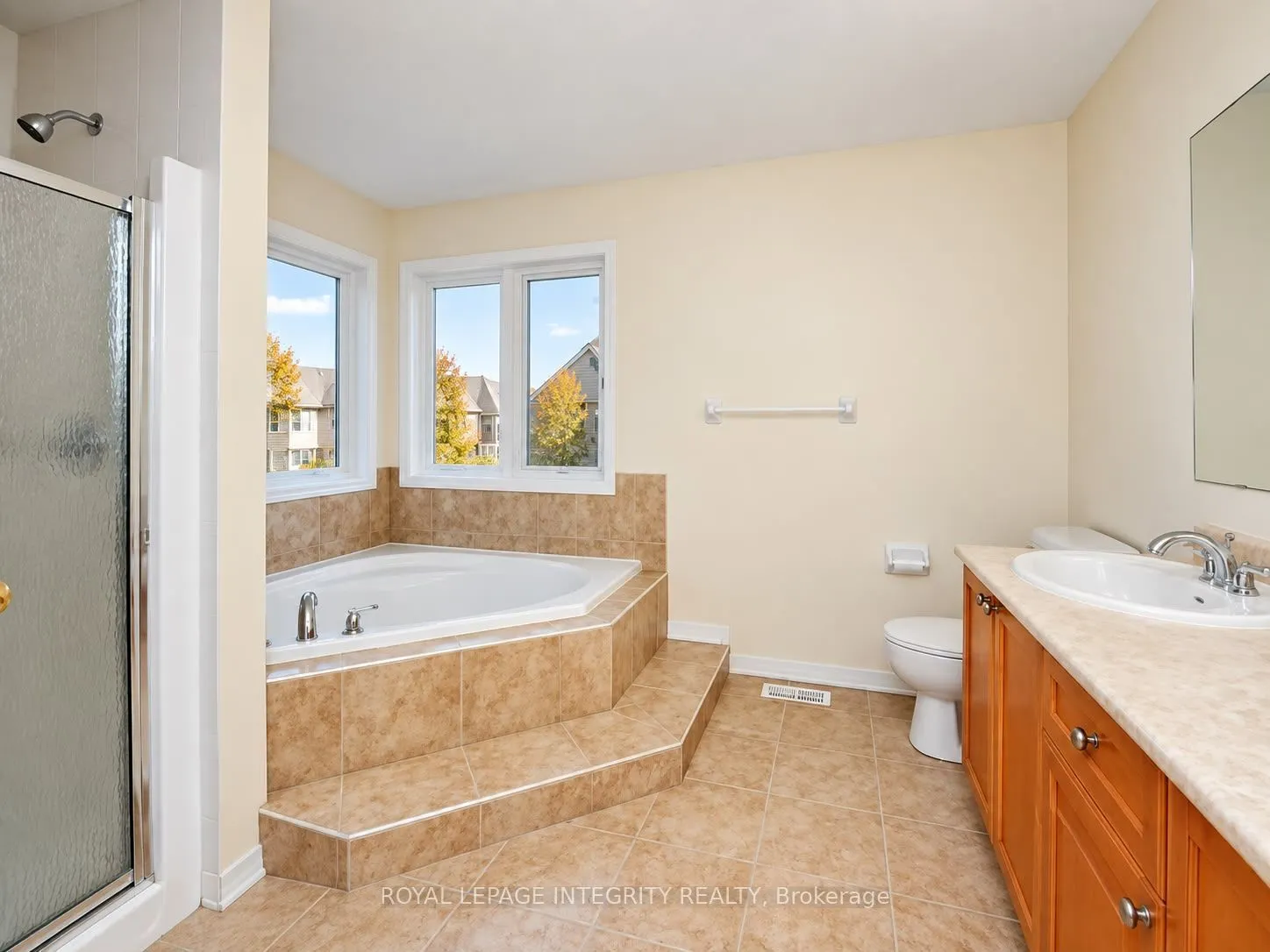 104 WHITESTONE Drive