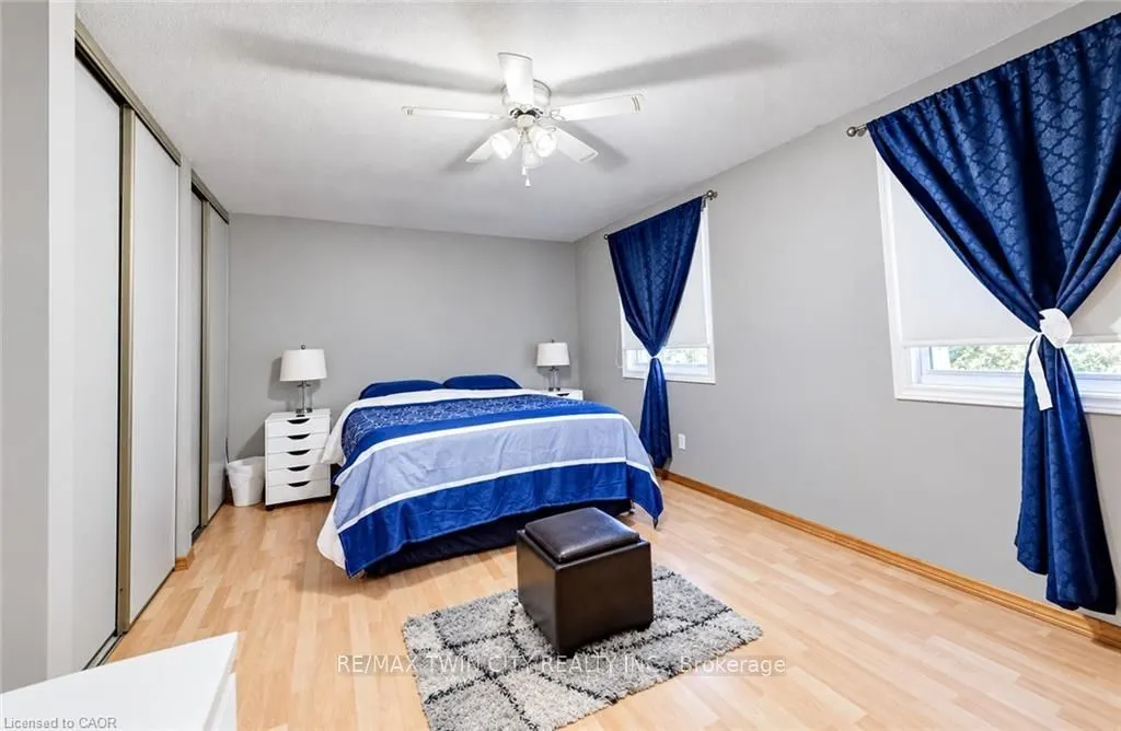 136 SEKURA Crescent