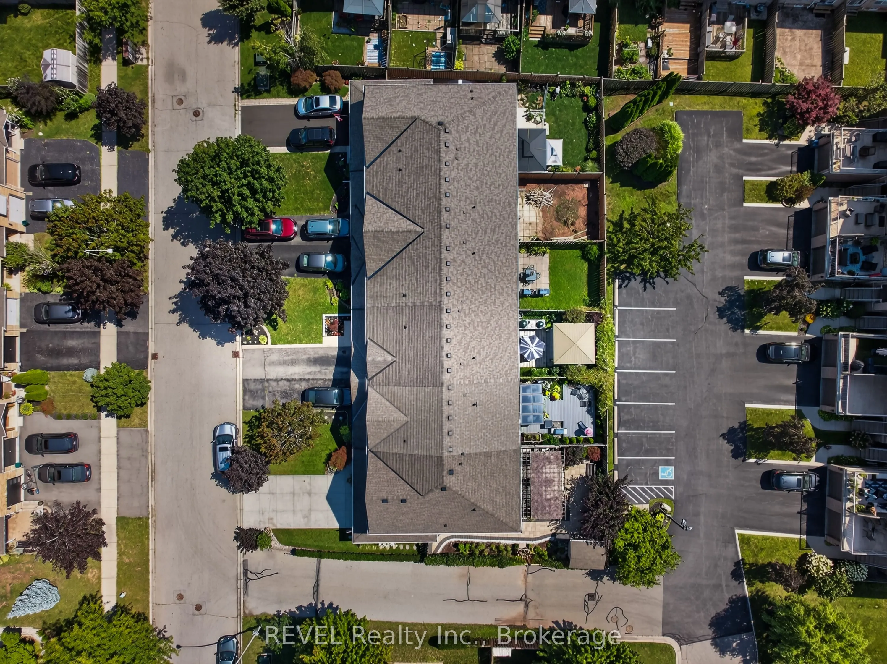 11 Elderberry Avenue