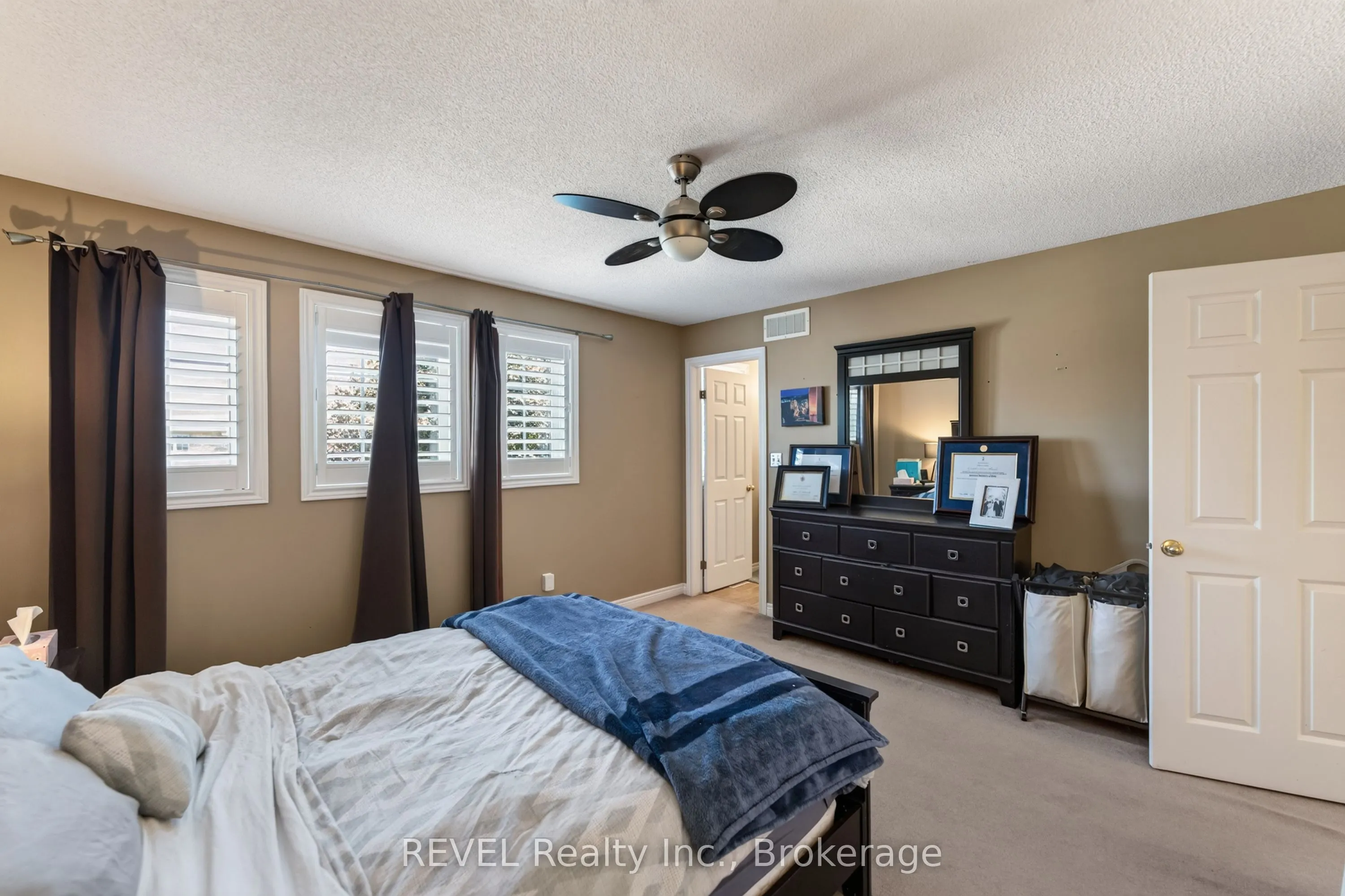 11 Elderberry Avenue