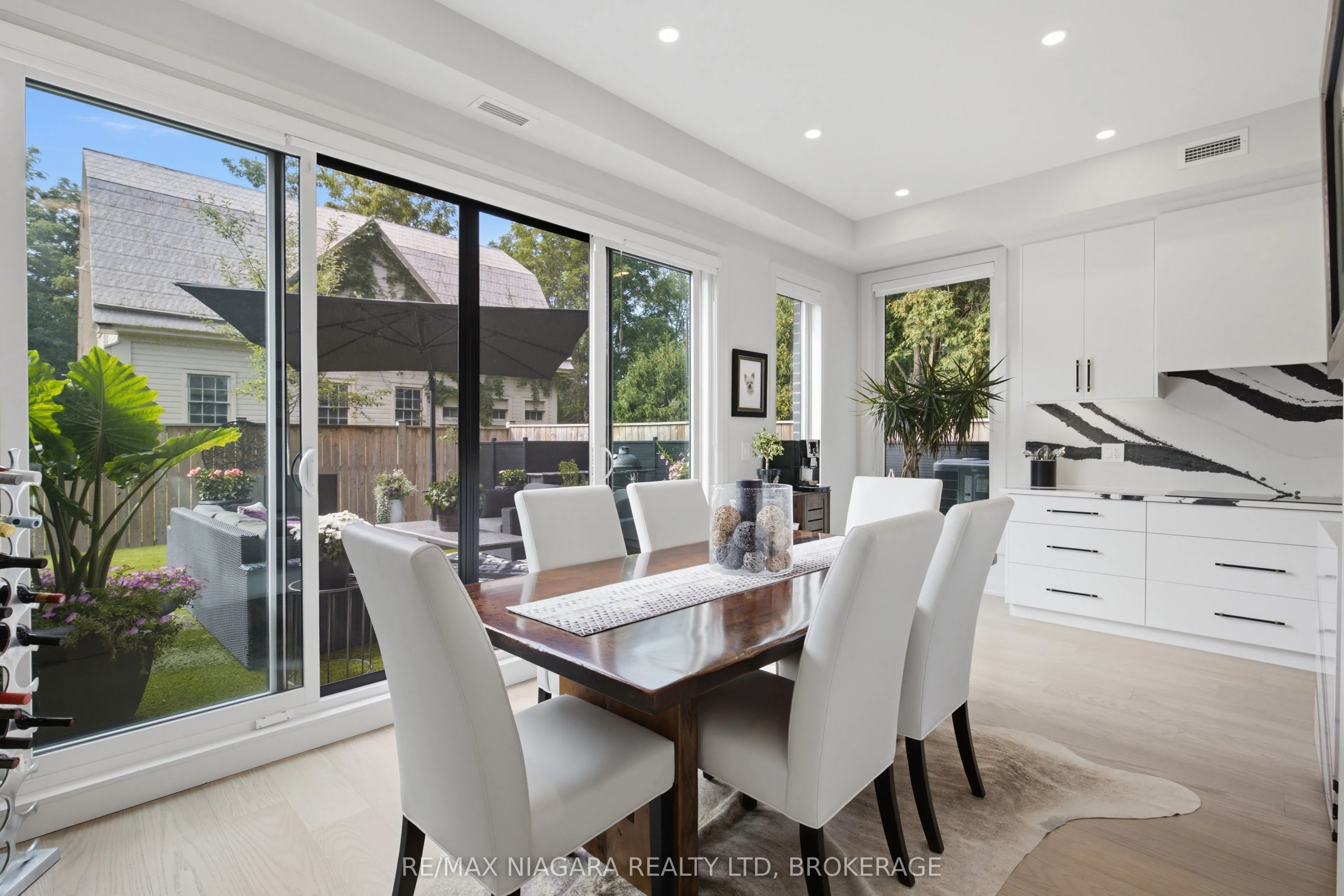 1397 YORK Road #1